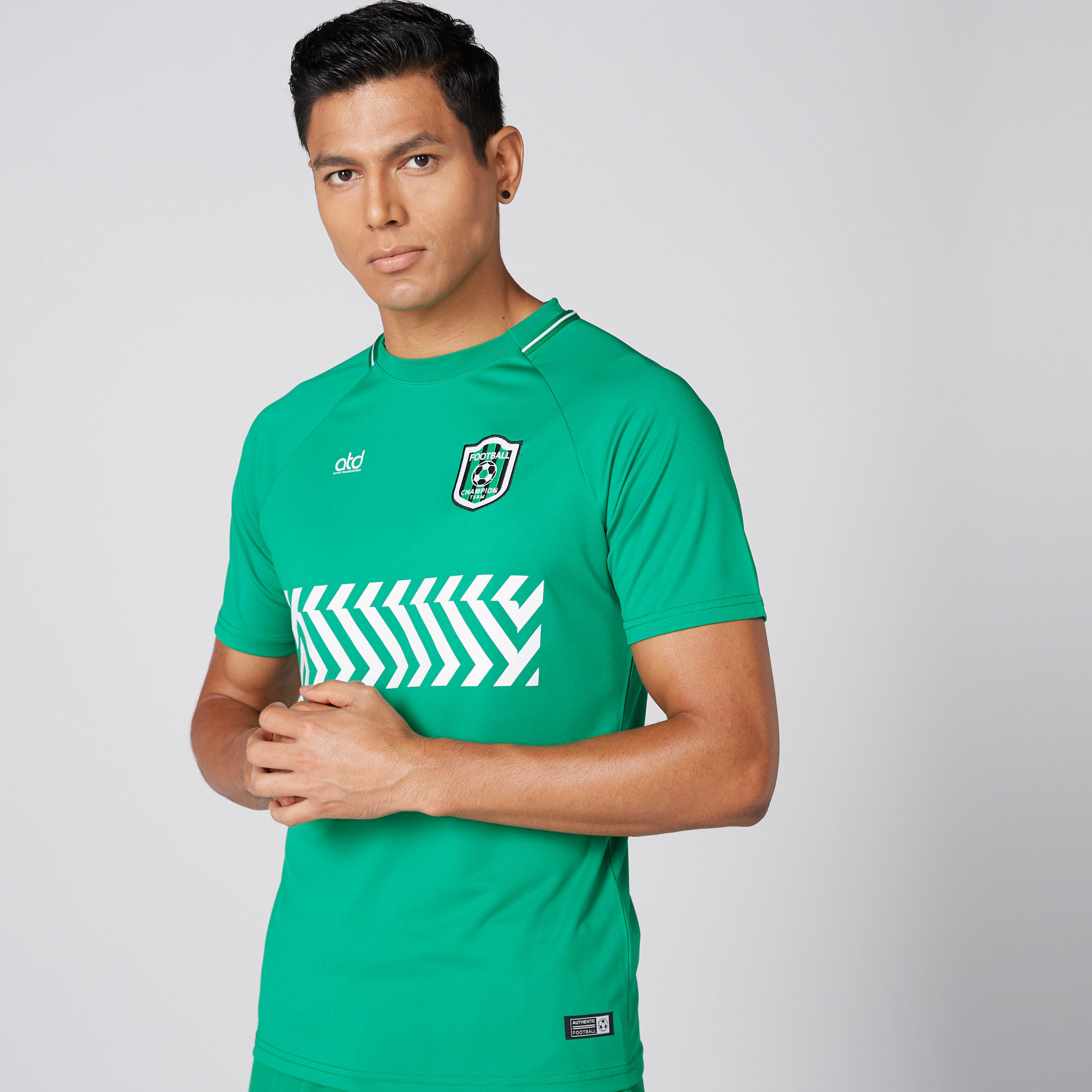 تيشيرت بياقة مستديرة وأكمام قصيرة وطبعات -men-clothing-tshirtsandpolos-tshirts-image-1