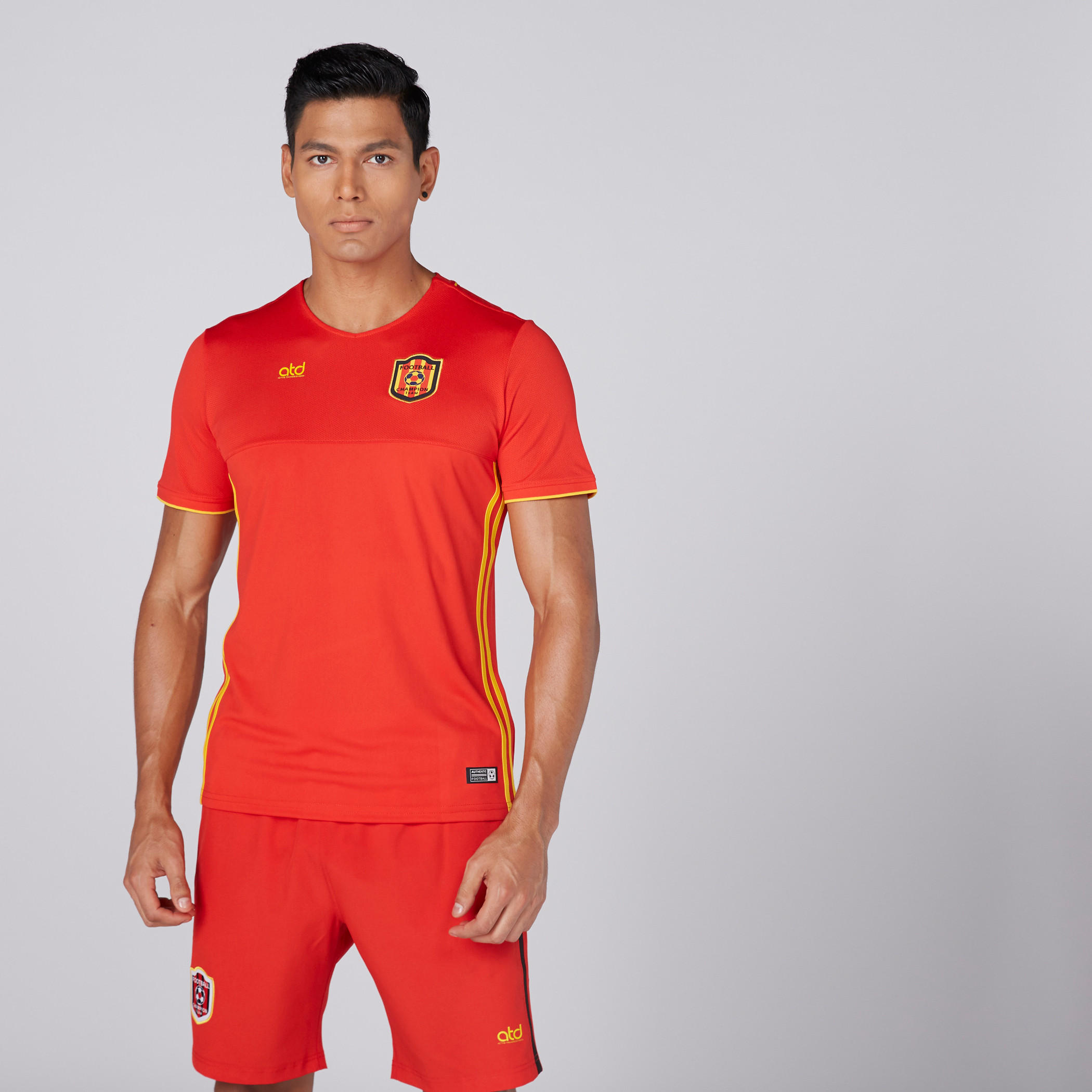 تيشيرت بياقة مستديرة وأكمام قصيرة وطبعات إسبانيا-men-clothing-tshirtsandpolos-tshirts-image-1