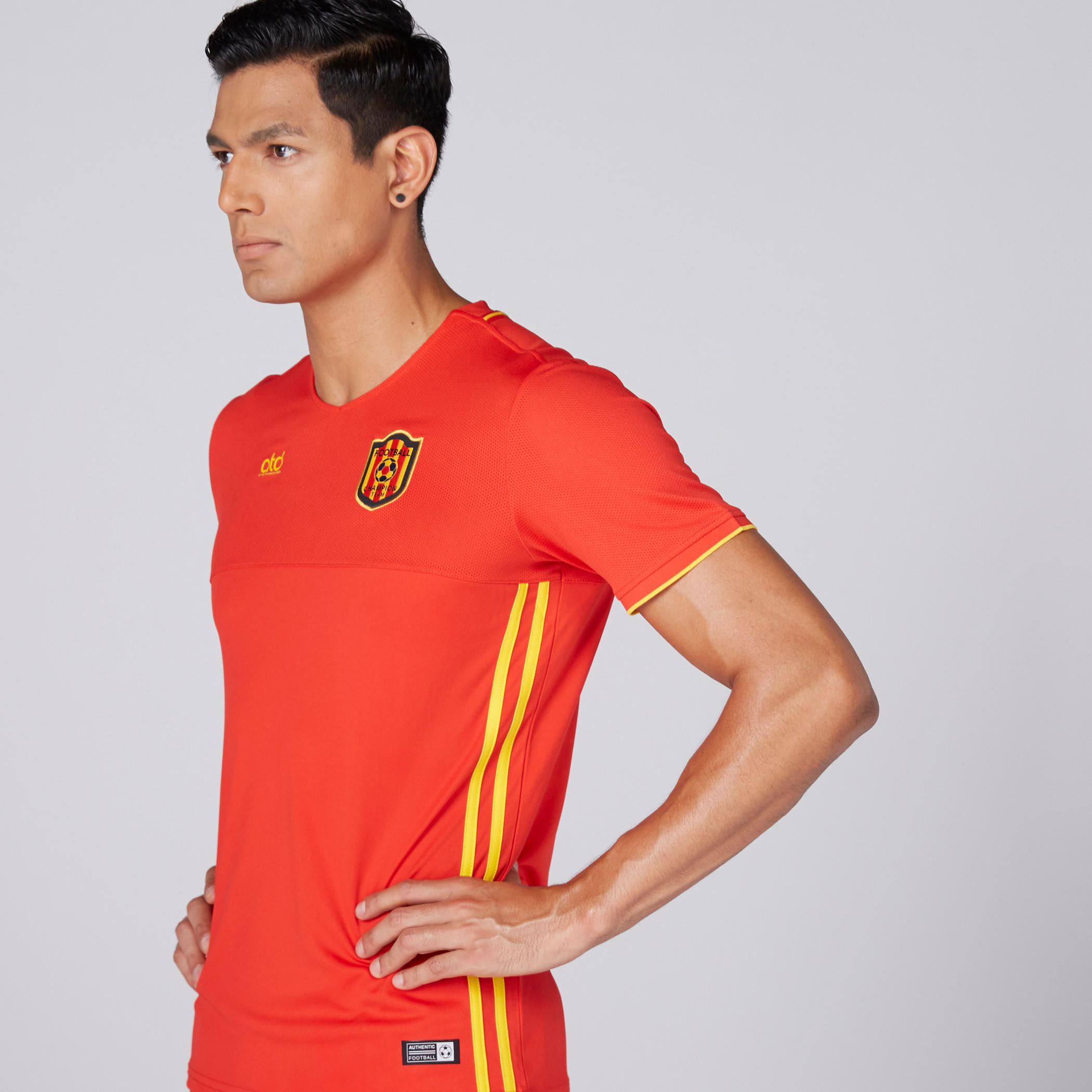 تيشيرت بياقة مستديرة وأكمام قصيرة وطبعات إسبانيا-men-clothing-tshirtsandpolos-tshirts-image-2