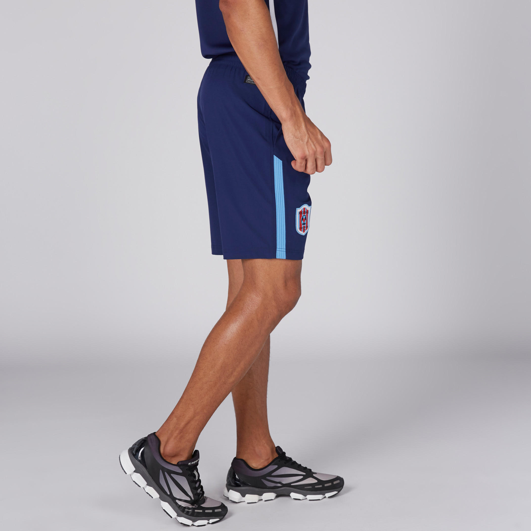 شورت بخصر مطّاطي وجيوب إنجلترا-men-clothing-bottoms-shorts-image-3