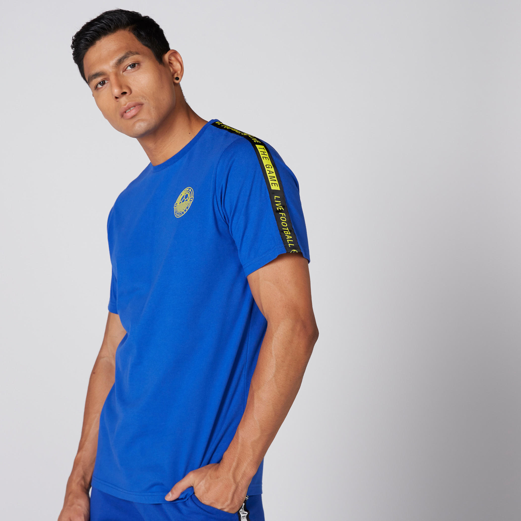تيشيرت بأكمام قصيرة وطبعات-men-clothing-tshirtsandpolos-tshirts-image-1