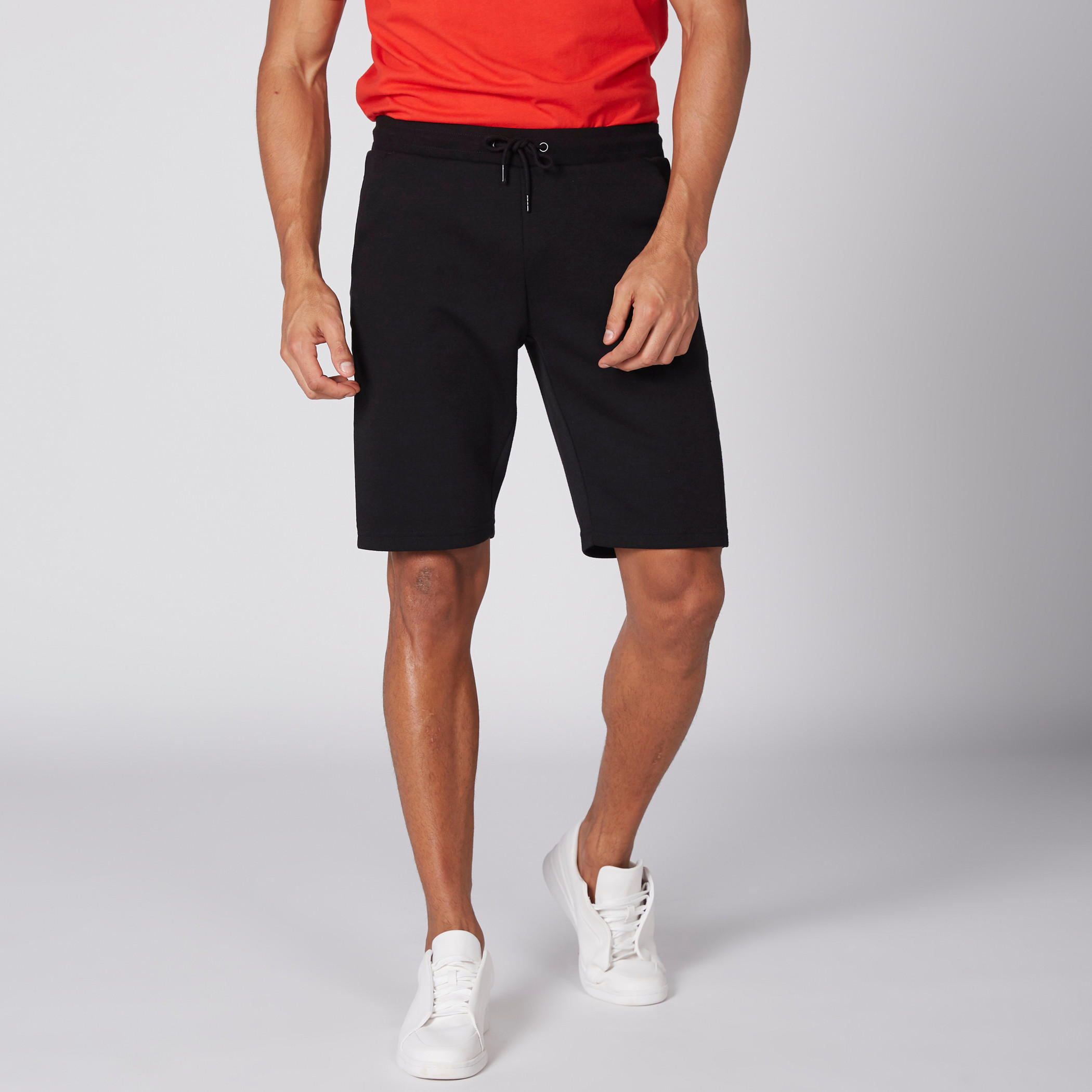 شورت بخصر مطّاطي ورباط -men-clothing-bottoms-shorts-image-1