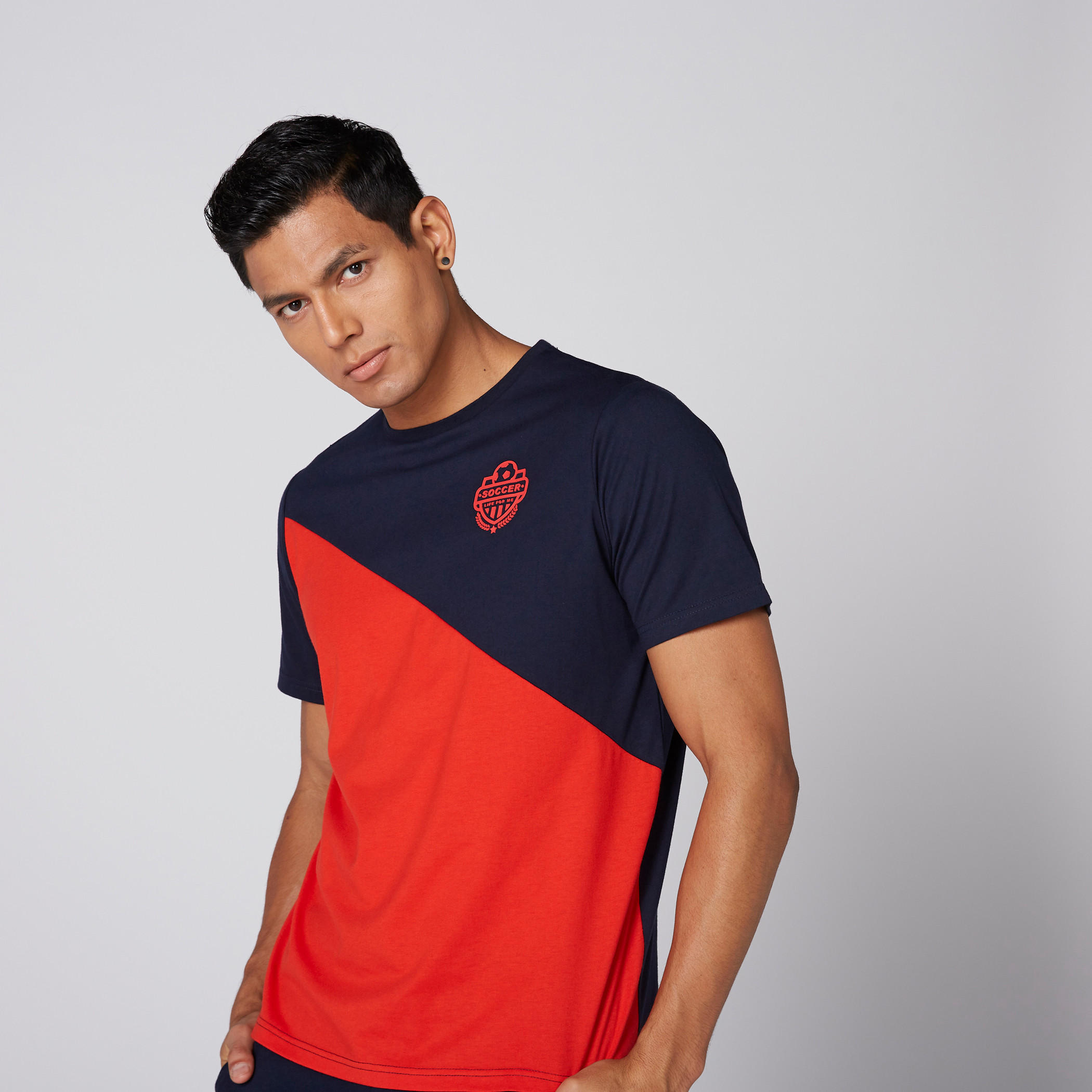 تيشيرت بياقة مستديرة وأكمام قصيرة وطبعات -men-clothing-tshirtsandpolos-tshirts-image-1