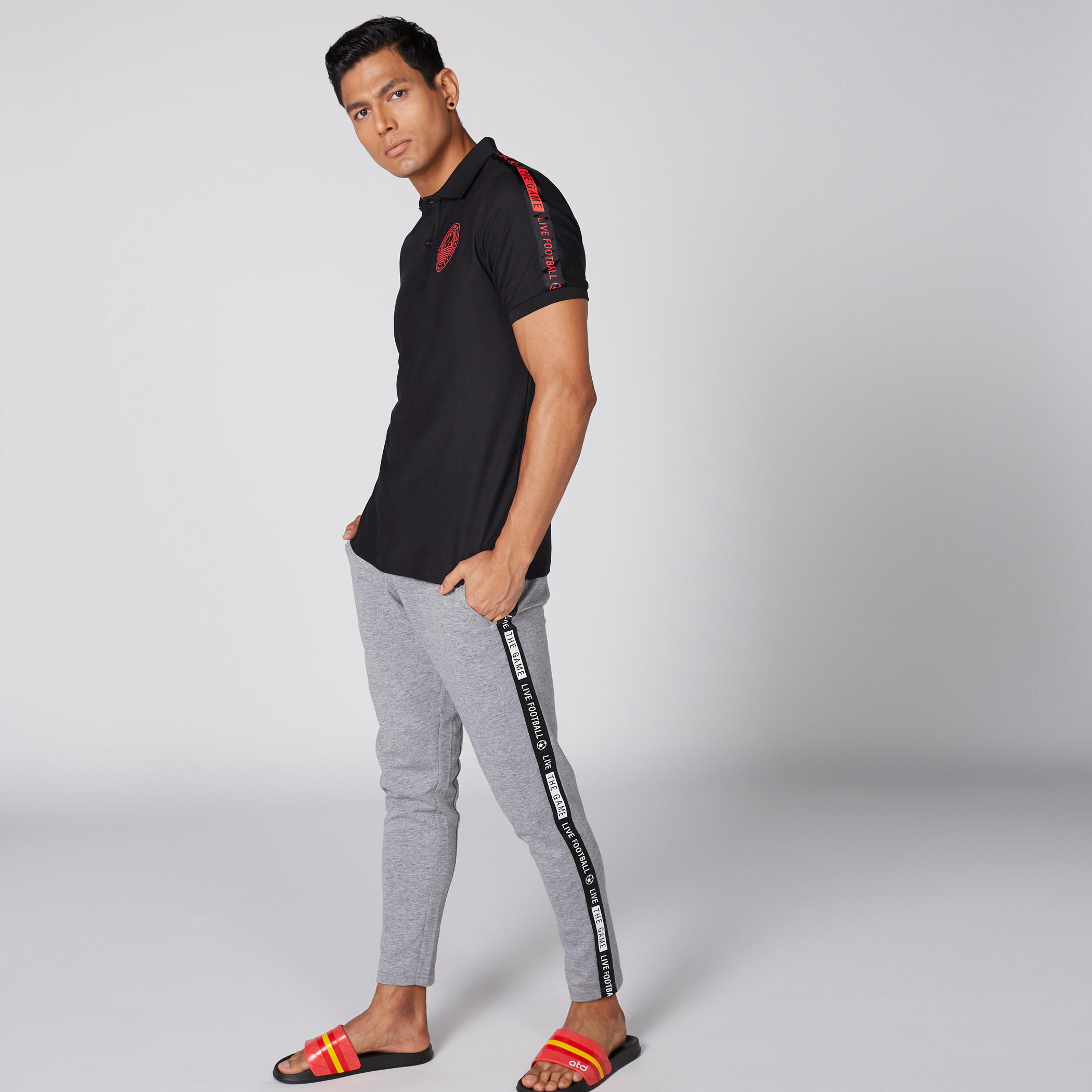 تيشيرت بياقة بولو وأكمام قصيرة وطبعات -men-clothing-tshirtsandpolos-polos-image-2