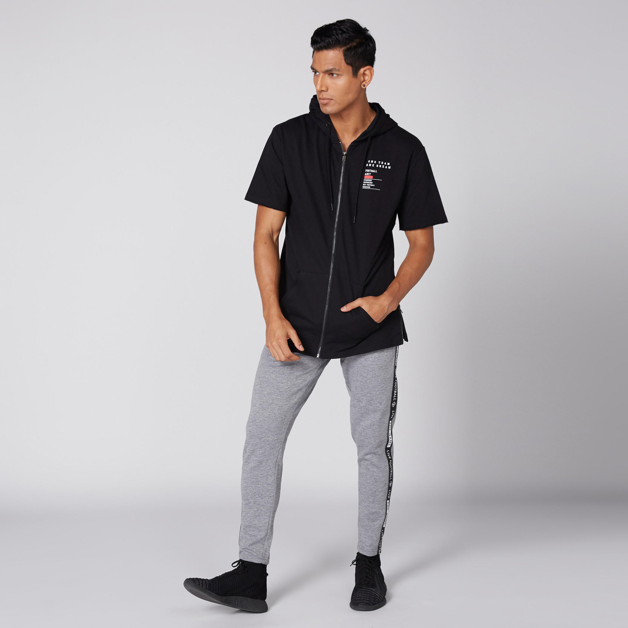 هودي بسحاب ورباط وطبعات -men-winterwear-hoodiesandsweatshirts-image-4