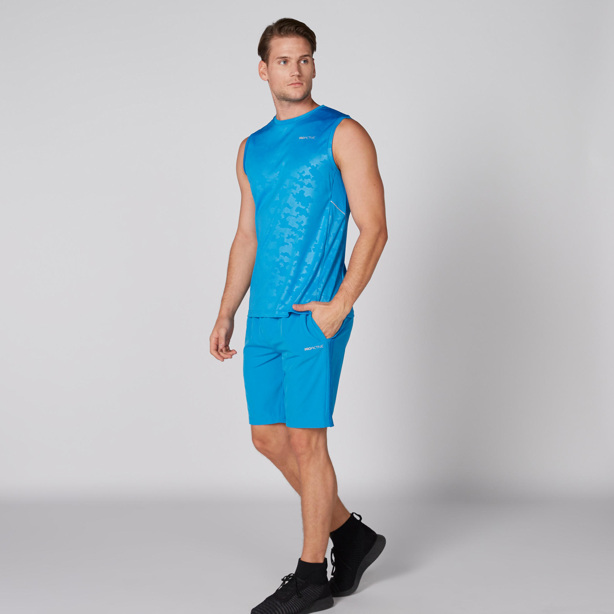 Printed Sleeveless T-Shirt with Round Neck-men-clothing-sportswearandactivewear-tshirtsandpolos-image-3