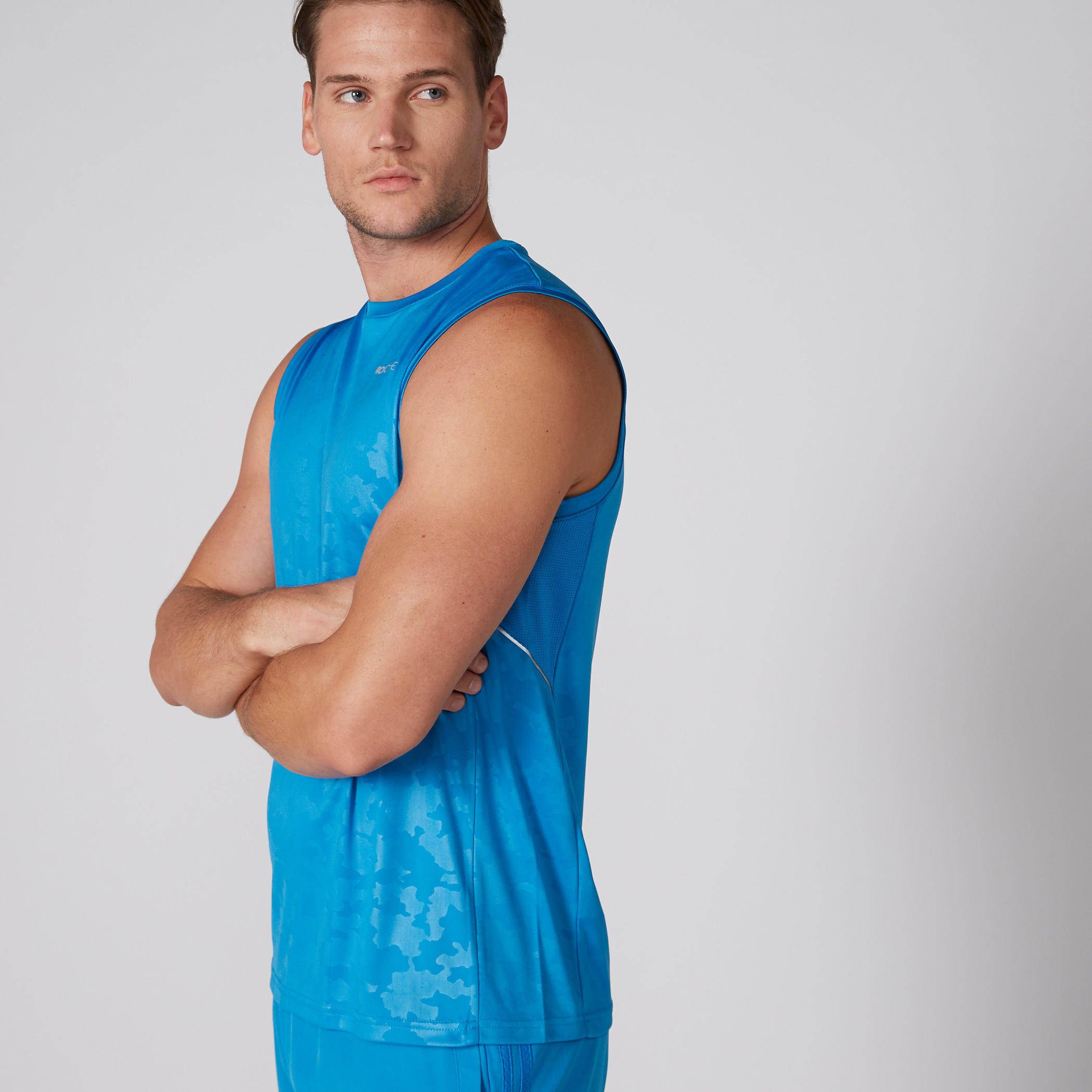 Printed Sleeveless T-Shirt with Round Neck-men-clothing-sportswearandactivewear-tshirtsandpolos-image-4