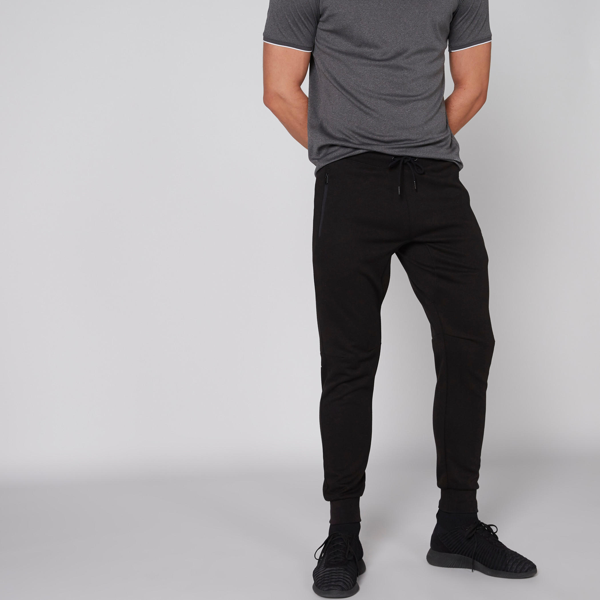 بنطال رياضي طويل برباط وجيوب-men-clothing-sportswearandactivewear-bottoms-image-3