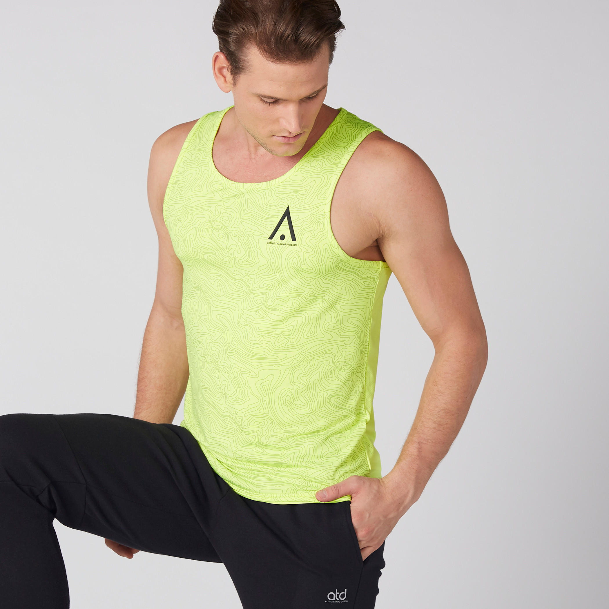 تيشيرت دون أكمام بطبعات-men-clothing-sportswearandactivewear-tshirtsandpolos-image-2