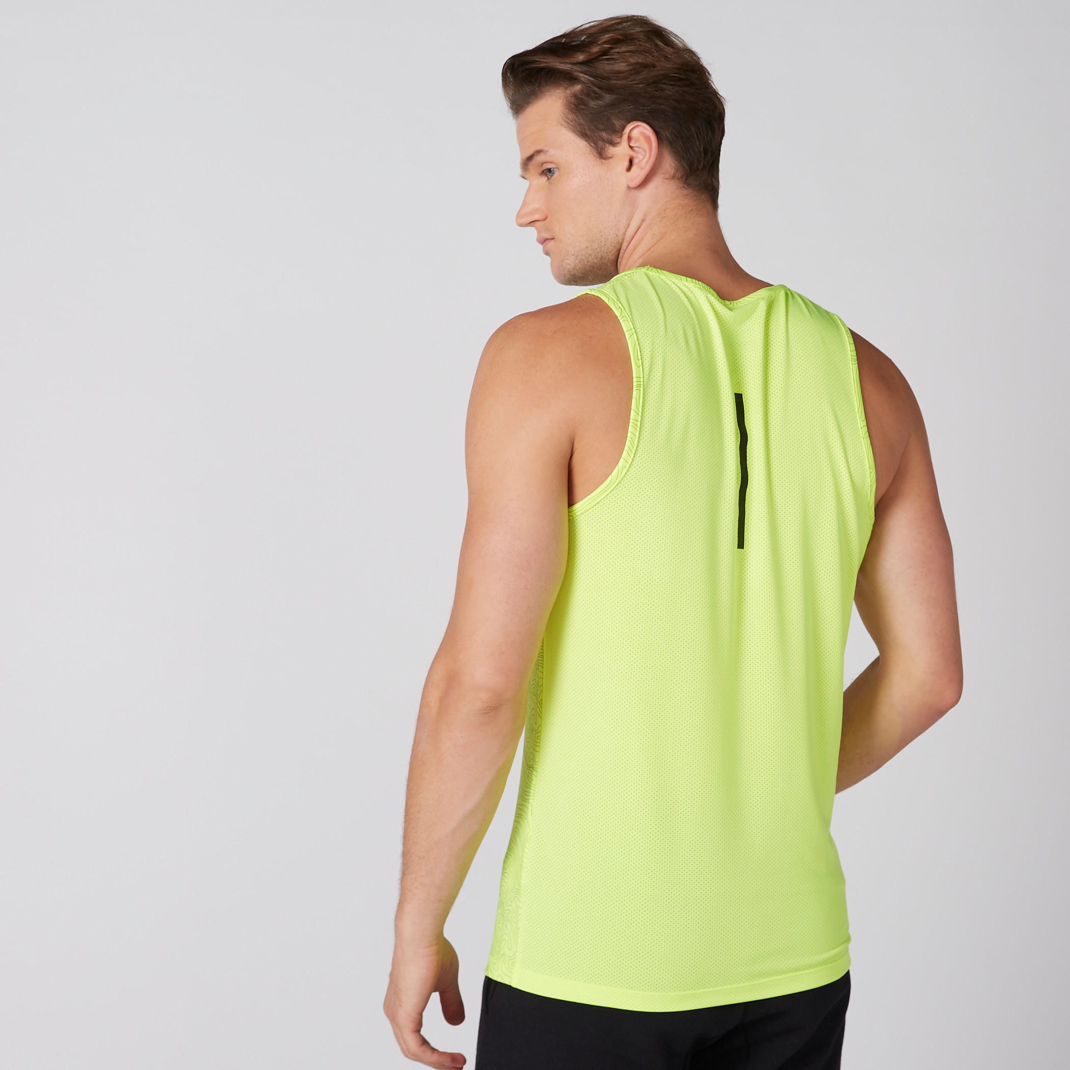 تيشيرت دون أكمام بطبعات-men-clothing-sportswearandactivewear-tshirtsandpolos-image-3