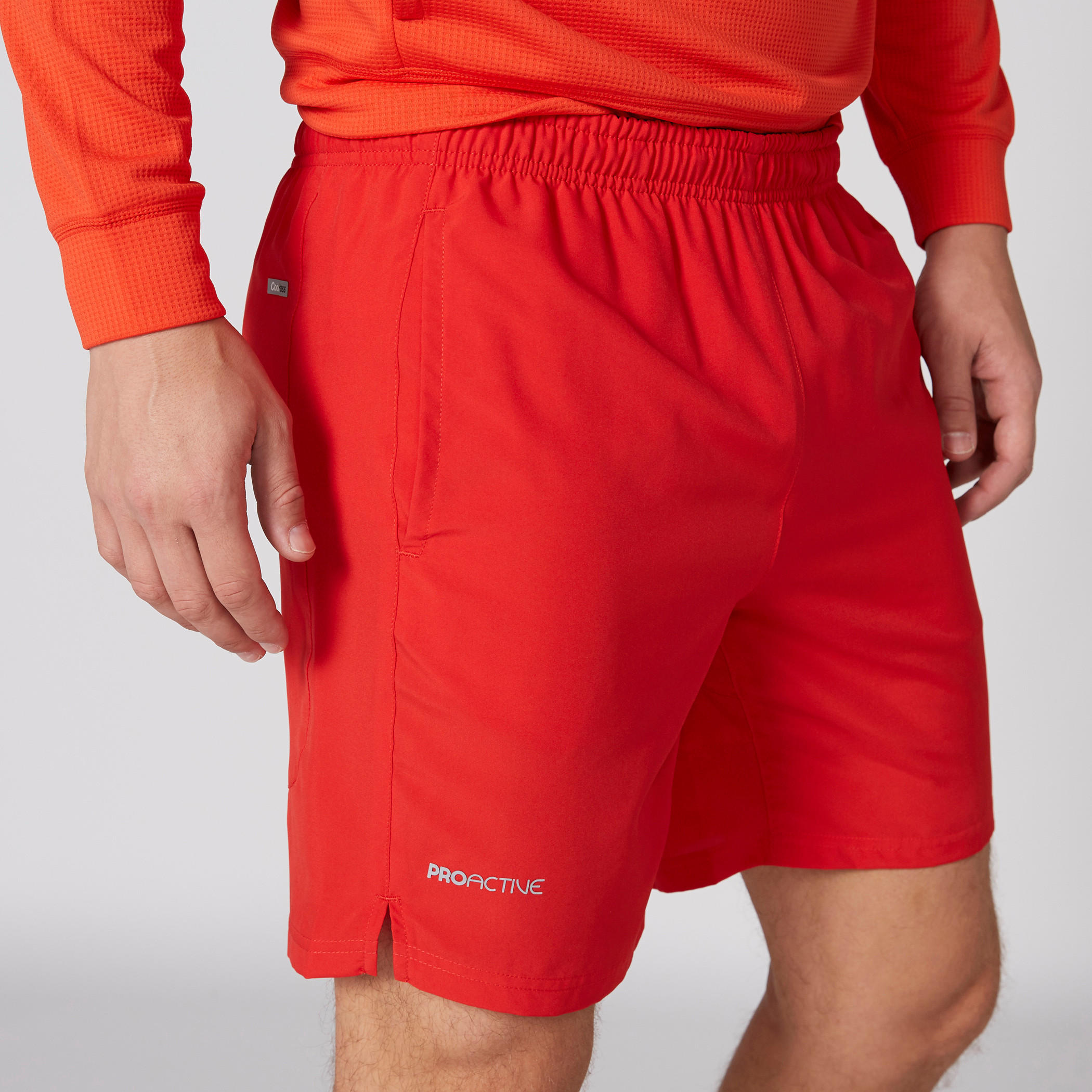 شورت بخصر مطّاطي وجيوب-men-clothing-sportswearandactivewear-bottoms-image-5