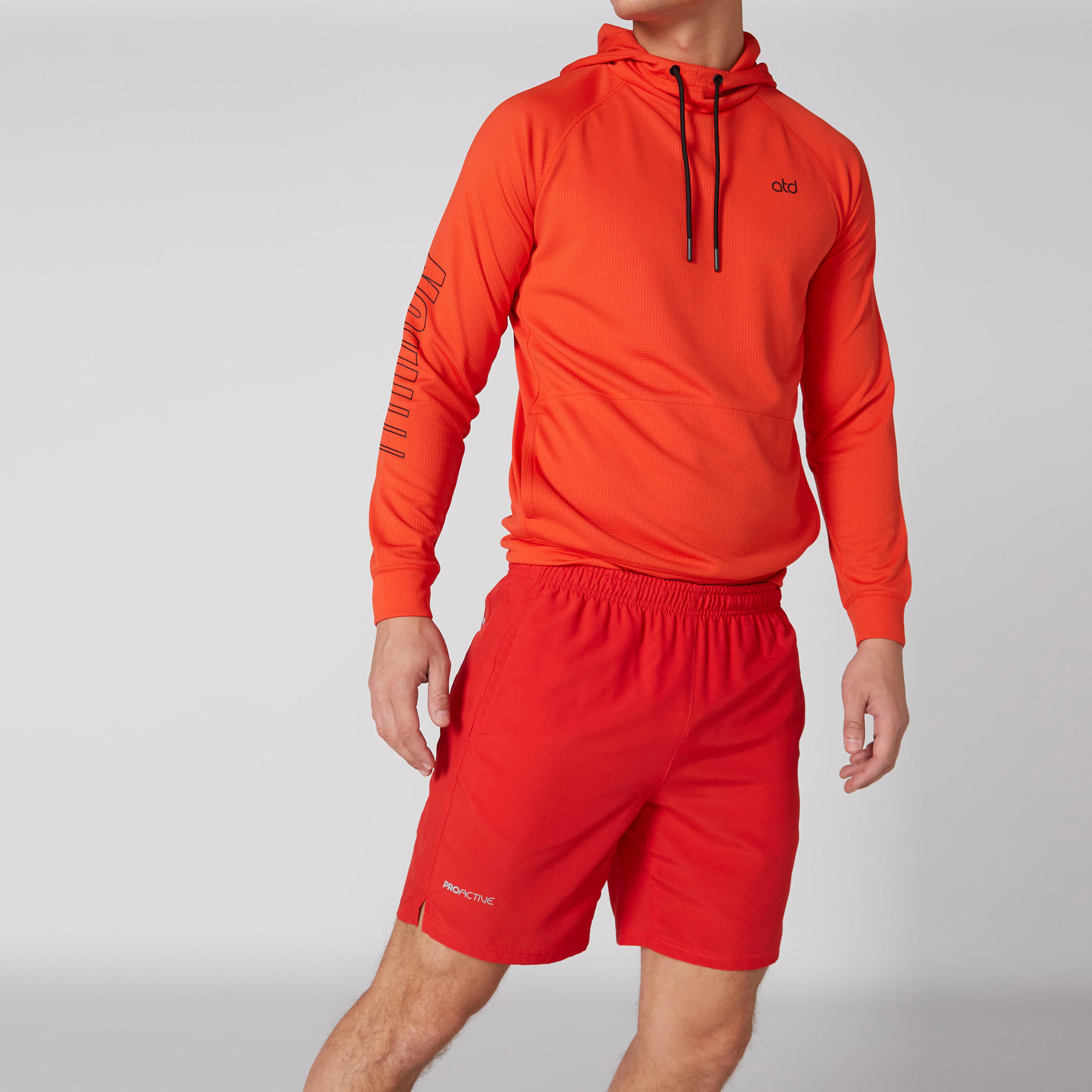 شورت بخصر مطّاطي وجيوب-men-clothing-sportswearandactivewear-bottoms-image-8