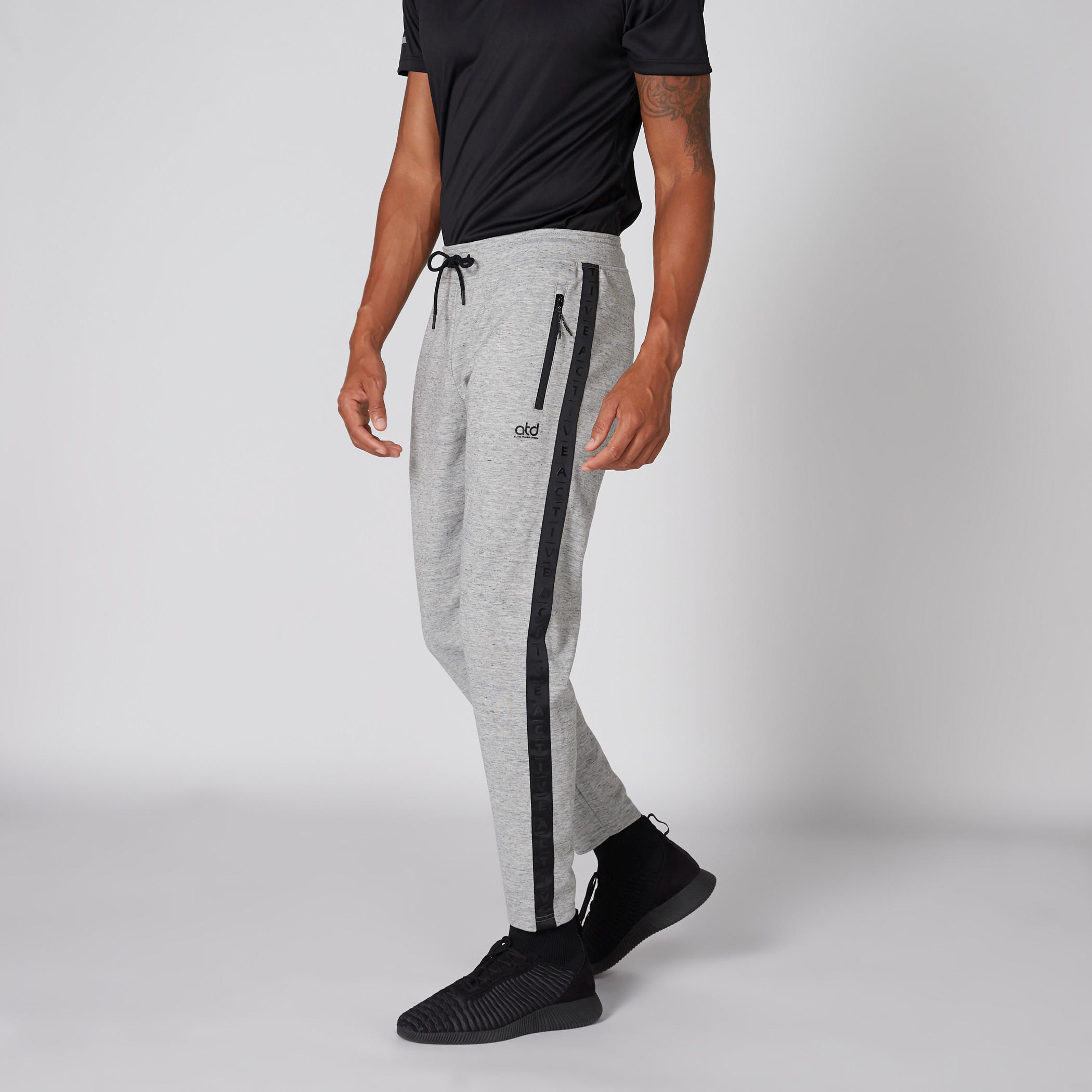 بنطال طويل بخصر مطاطي وجيوب-men-clothing-sportswearandactivewear-bottoms-image-4