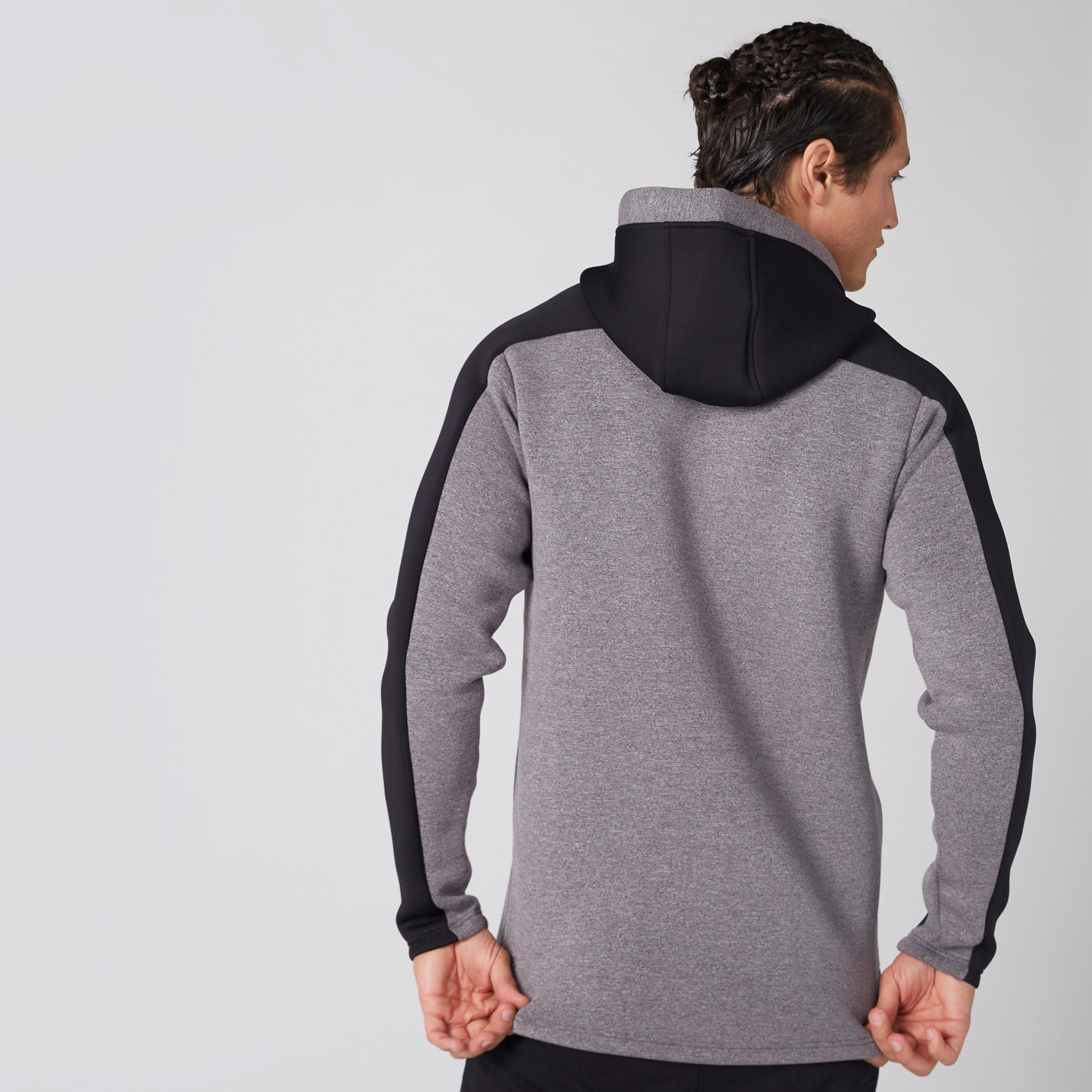 سويت شيرت بأكمام طويلة وقبّعة-men-winterwear-hoodiesandsweatshirts-image-2