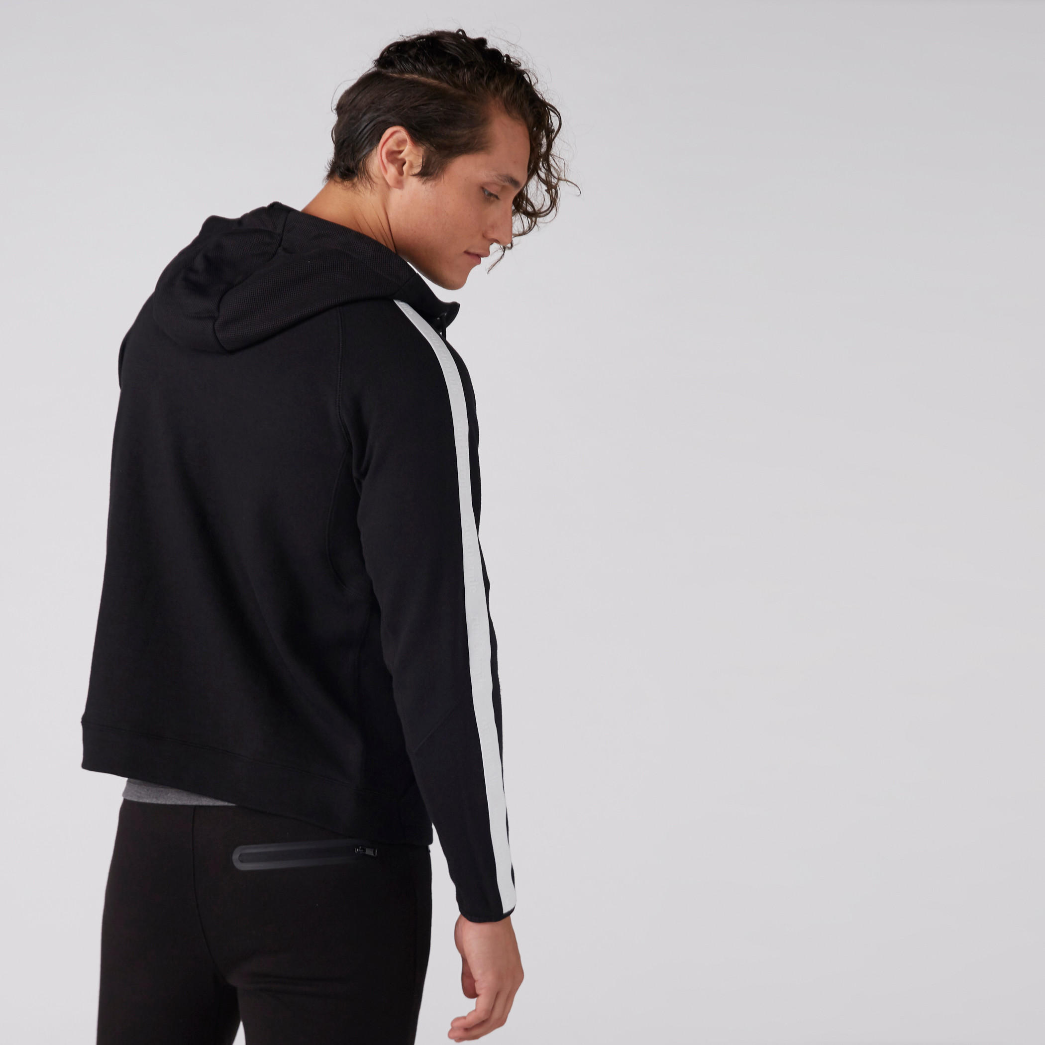 جاكيت بأكمام طويلة وسحّاب إغلاق مع قبعة-men-winterwear-hoodiesandsweatshirts-image-2