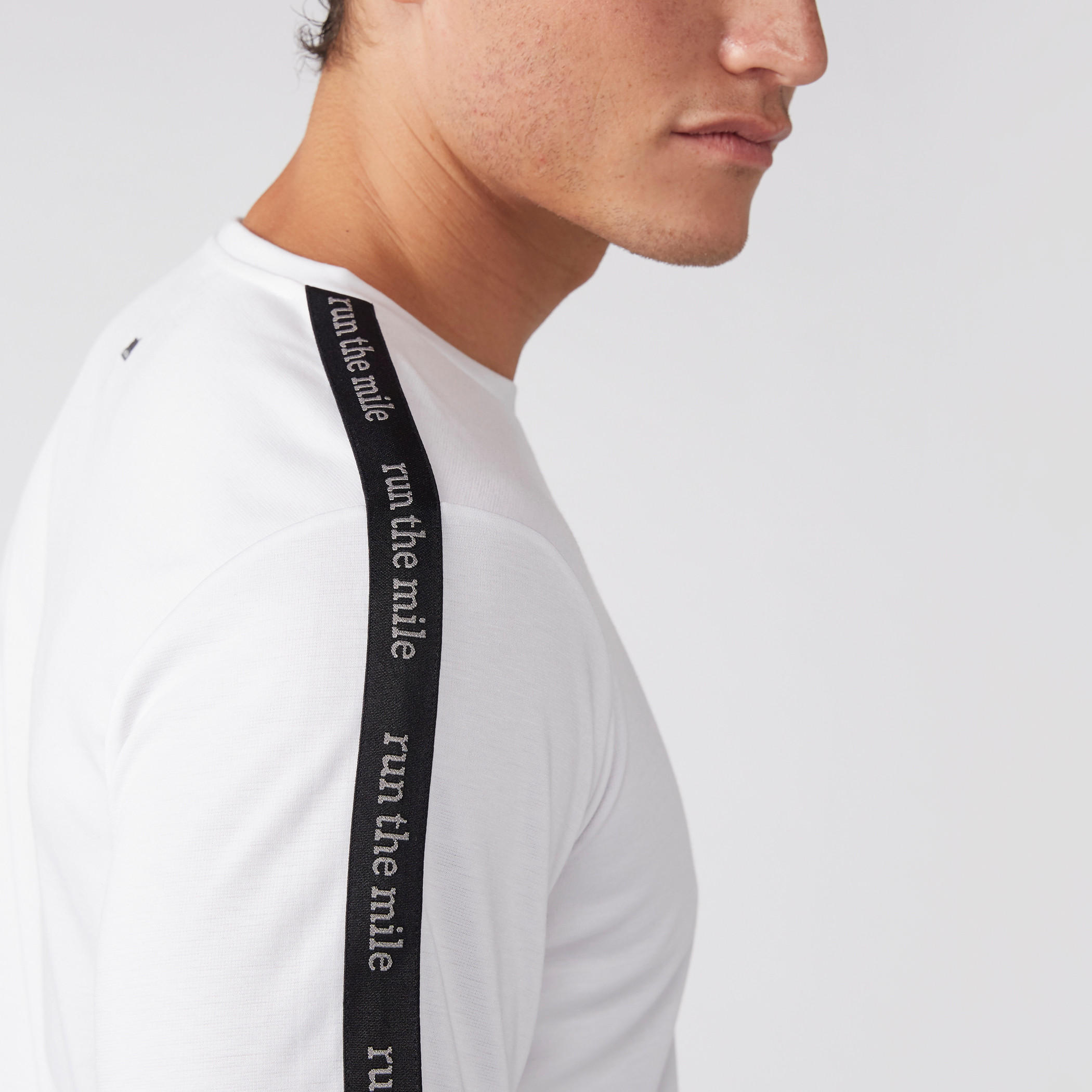 Tape Detail T-Shirt with Round Neck and Long Sleeves-men-clothing-sportswearandactivewear-tshirtsandpolos-image-3