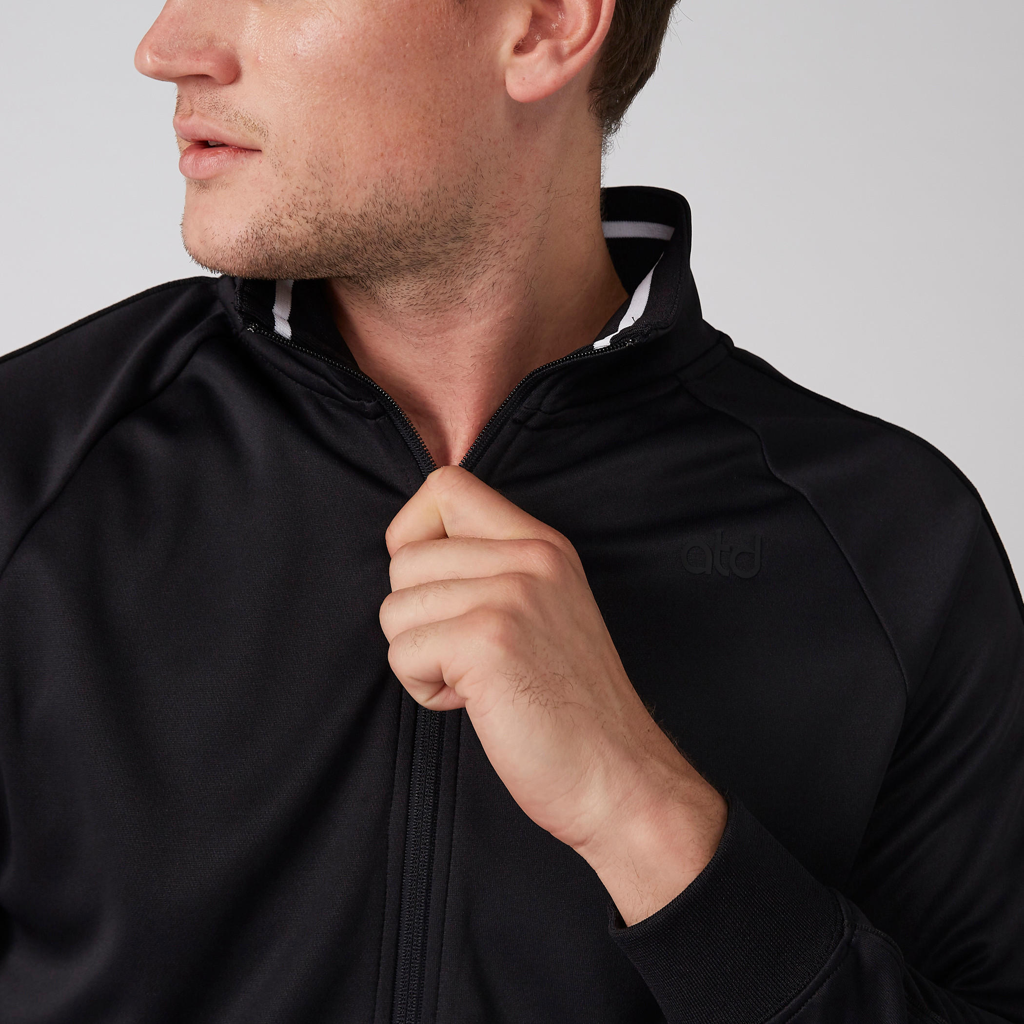 جاكيت بياقة عالية وأكمام طويلة وسحّاب إغلاق-men-clothing-jacketsandblazers-jackets-image-4