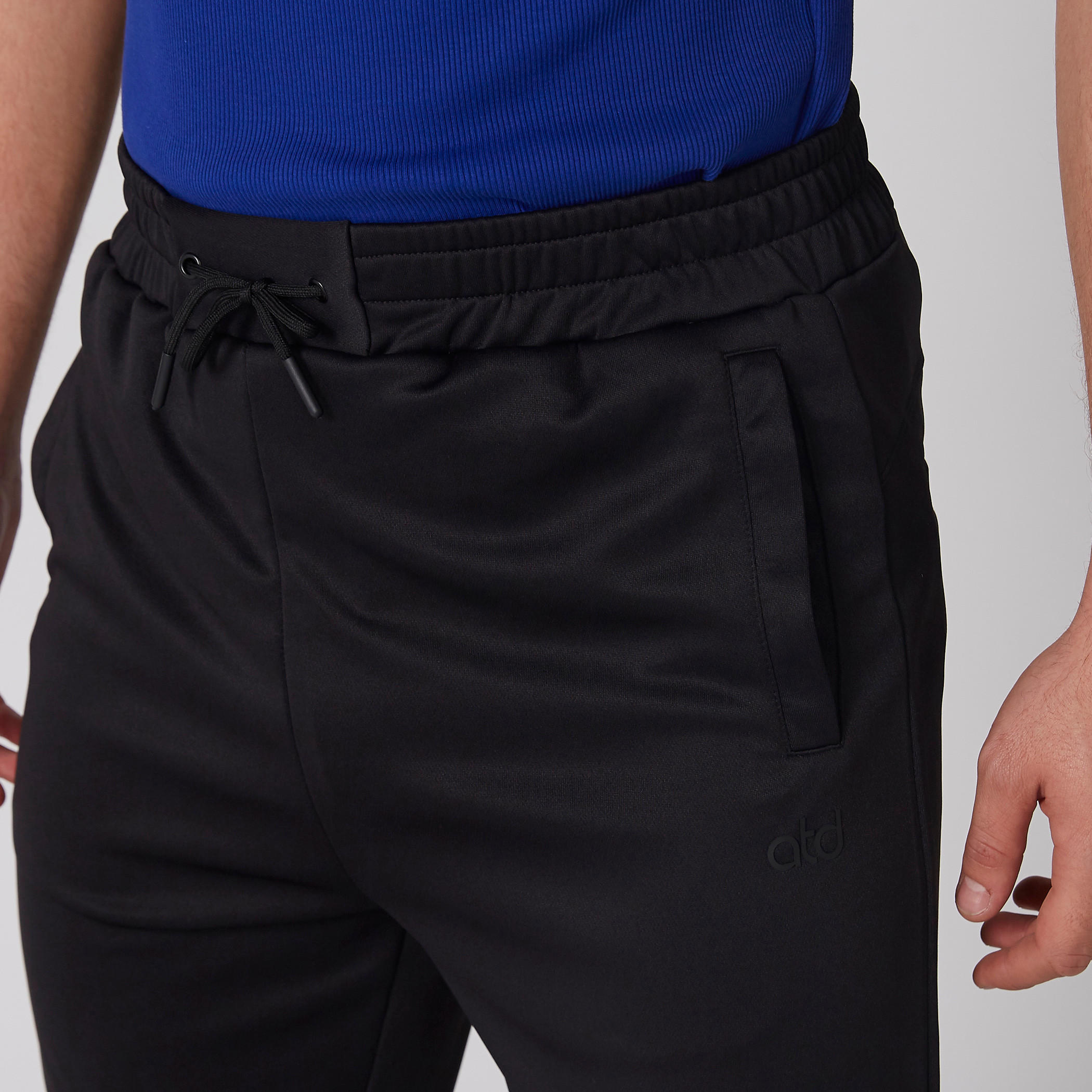 بنطال رياضي طويل بخصر مطاطي وجيوب-men-clothing-sportswearandactivewear-bottoms-image-5