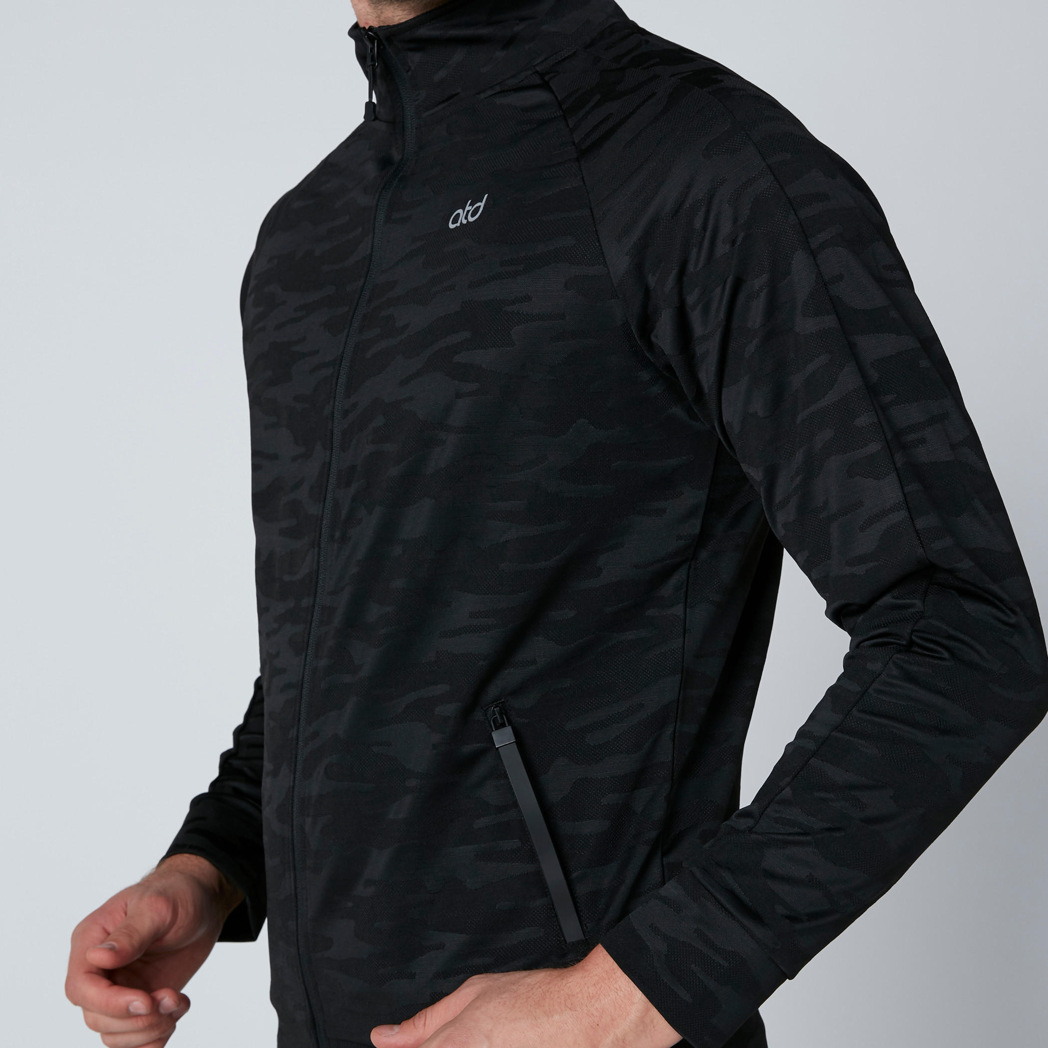 جاكيت بأكمام طويلة وجيوب وطبعات-men-clothing-jacketsandblazers-jackets-image-4