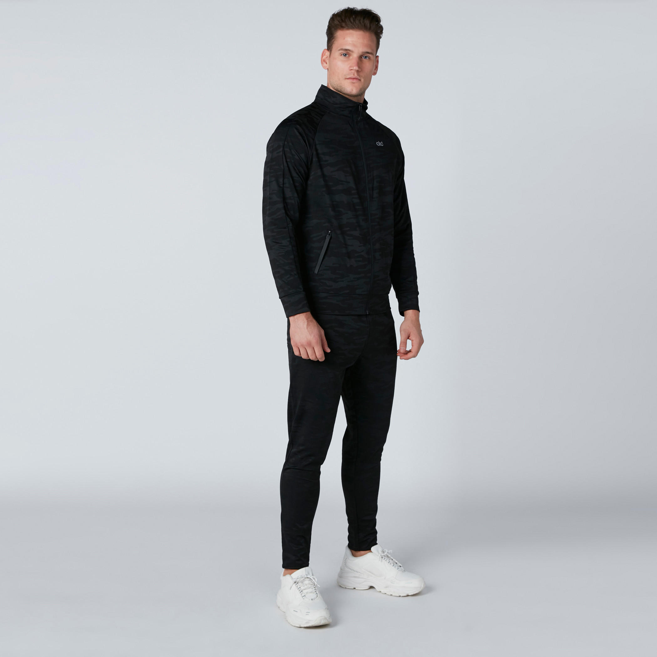 Camouflage Printed Pants with Drawstring Closure-men-clothing-sportswearandactivewear-bottoms-image-5