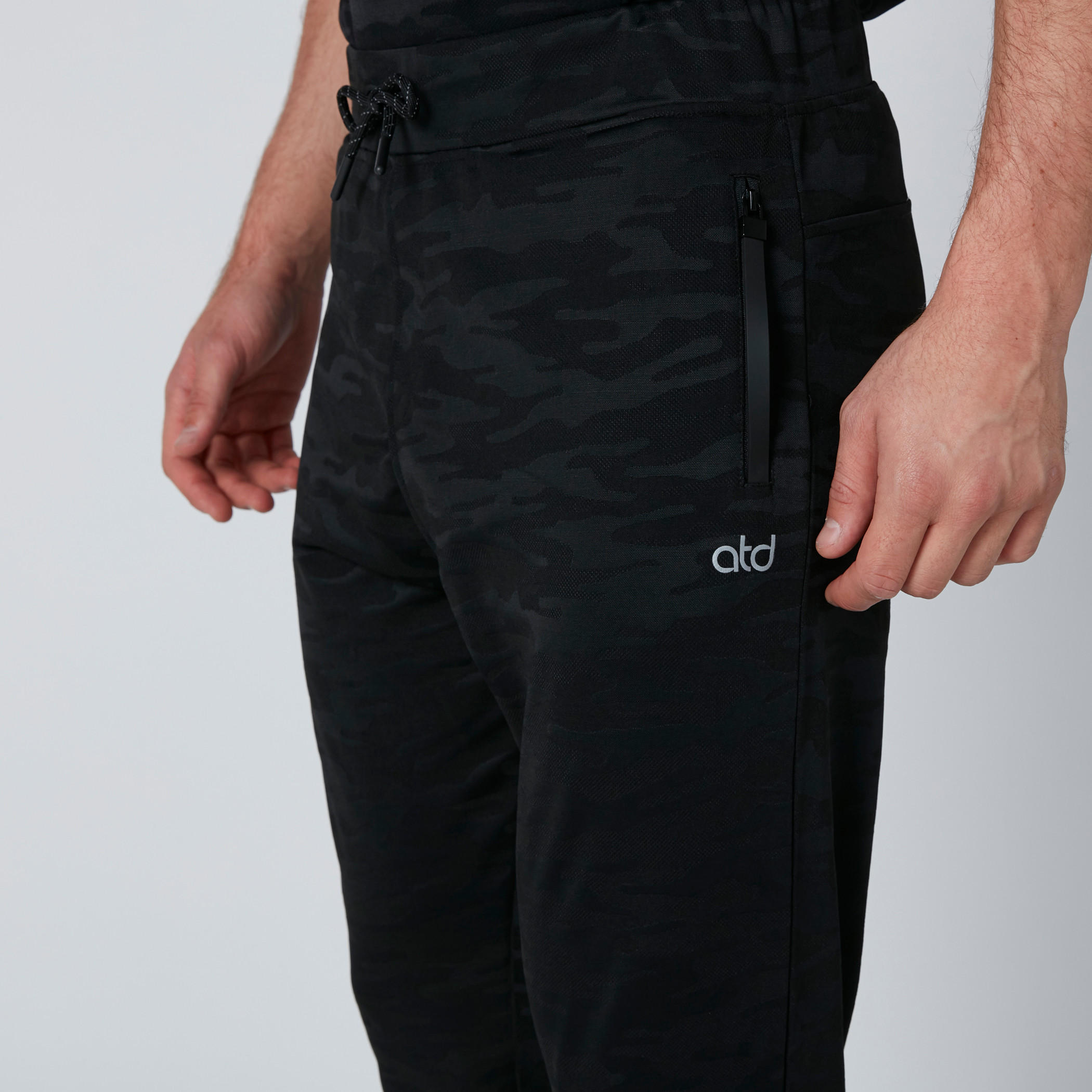 Camouflage Printed Pants with Drawstring Closure-men-clothing-sportswearandactivewear-bottoms-image-8