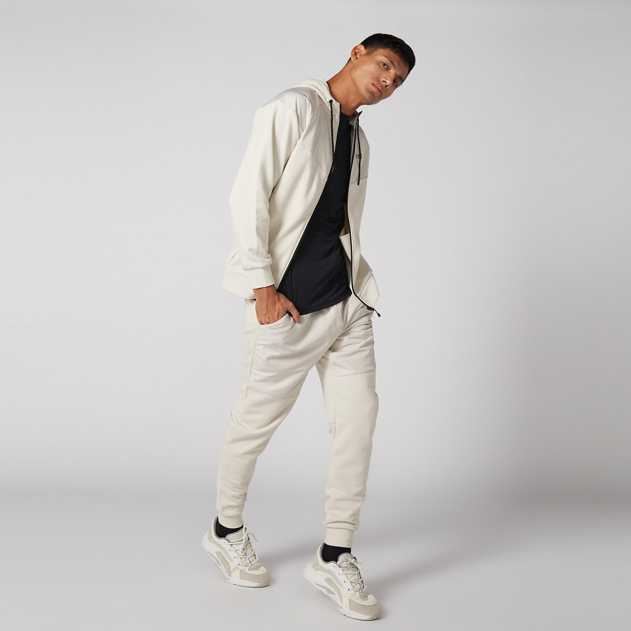تيشيرت بأكمام قصيرة-men-clothing-sportswearandactivewear-tshirtsandpolos-image-2