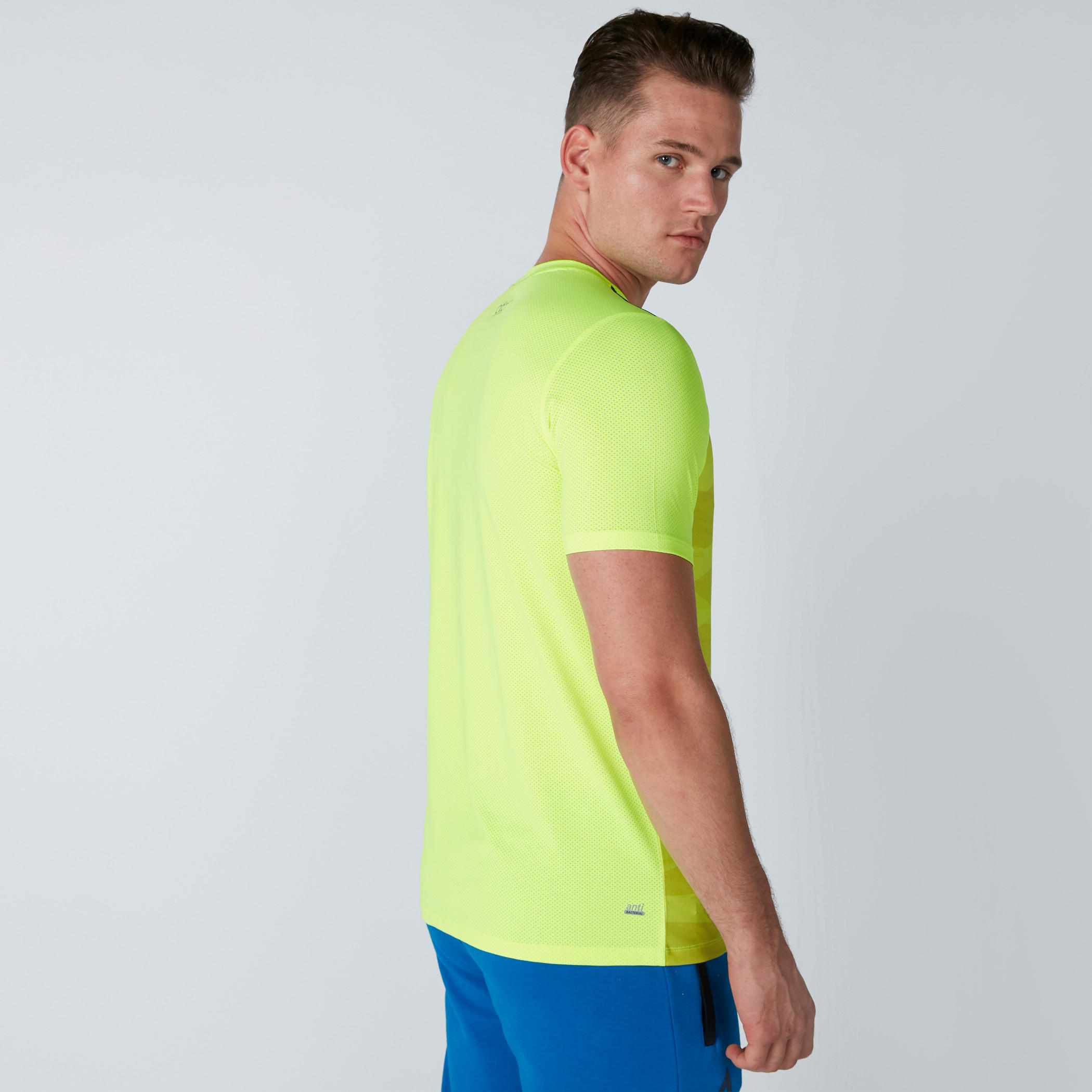 Printed T-Shirt with Crew Neck and Short Sleeves-men-clothing-sportswearandactivewear-tshirtsandpolos-image-2