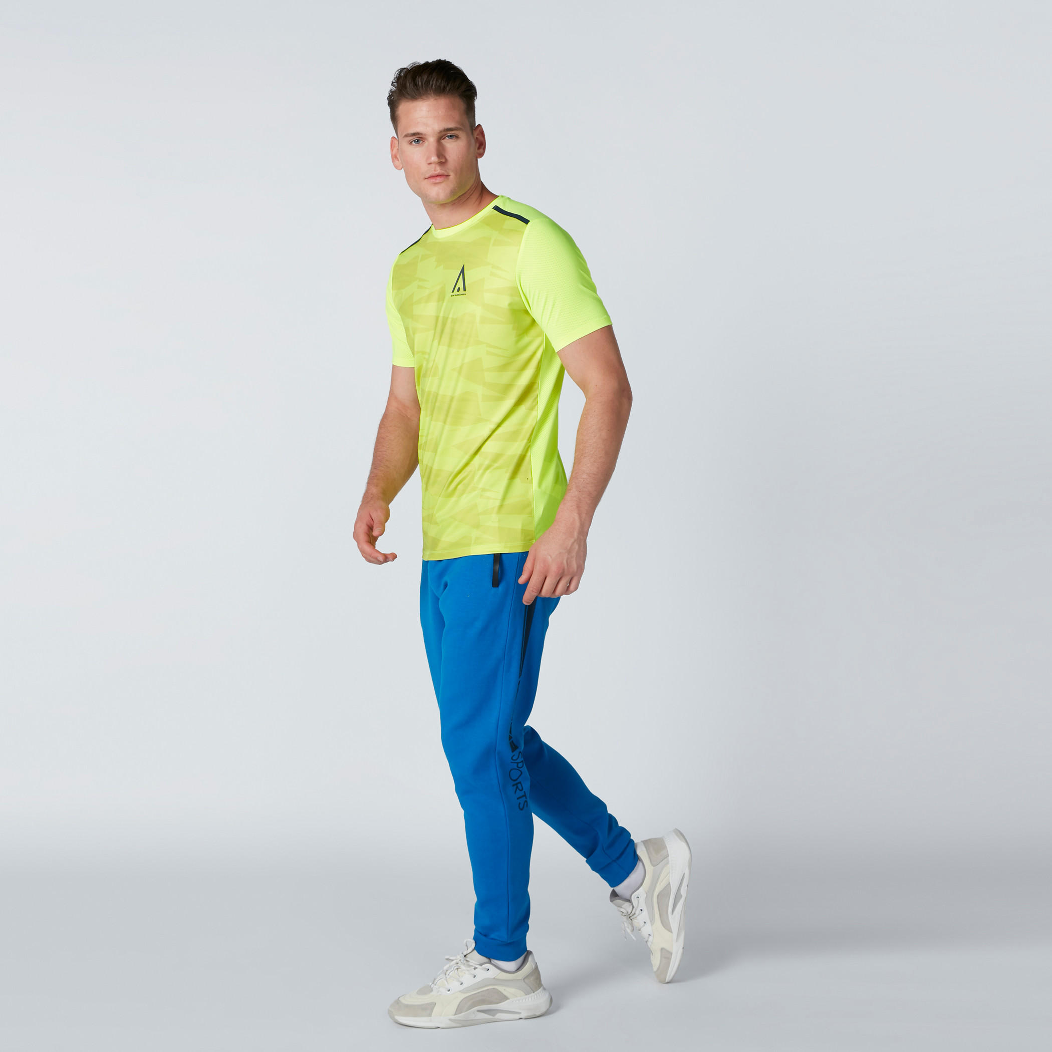 Pocket Detail Jog Pants with Drawstring-men-clothing-sportswearandactivewear-bottoms-image-3