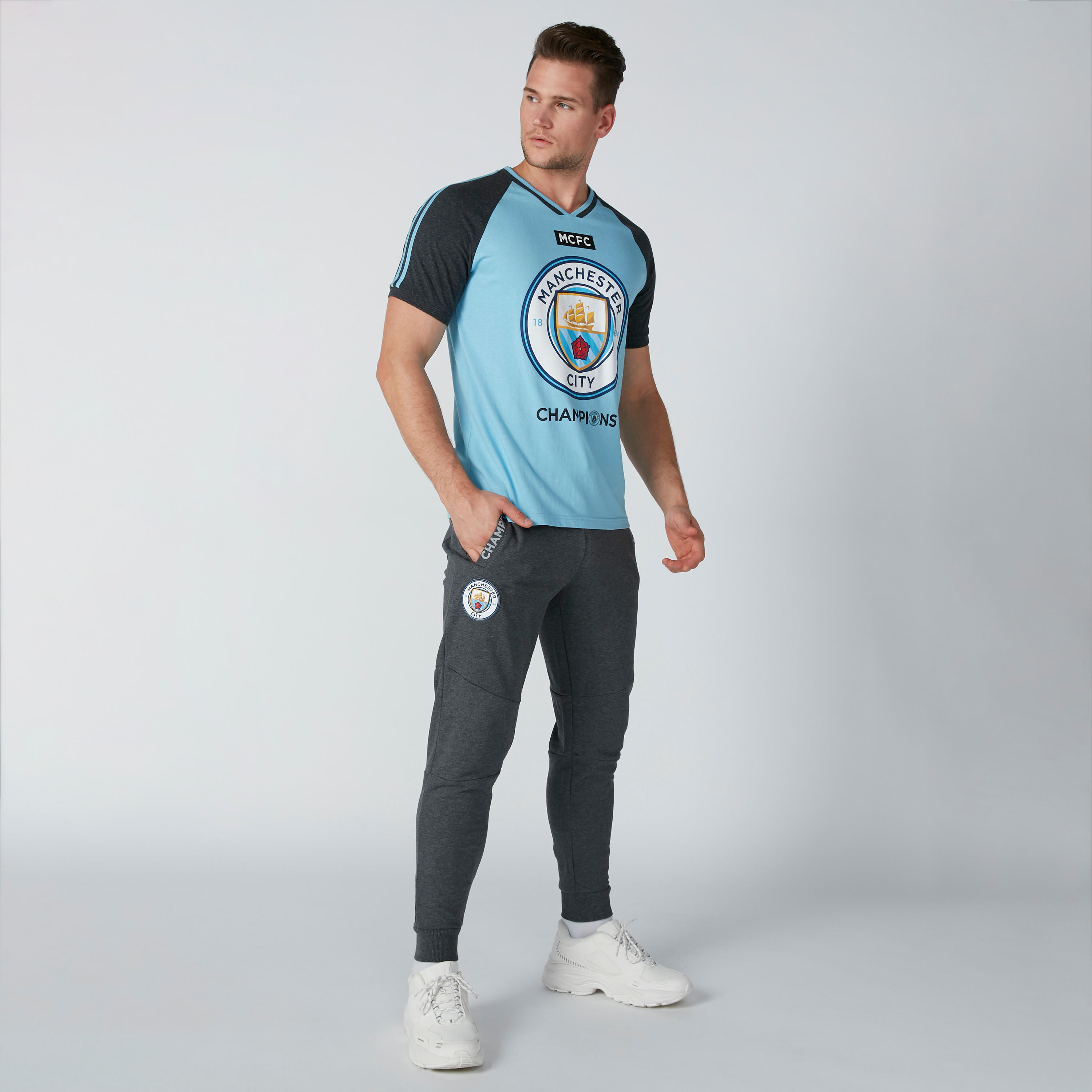 Printed Jog Pants with Pocket Detail and Drawstring-men-clothing-sportswearandactivewear-bottoms-image-3