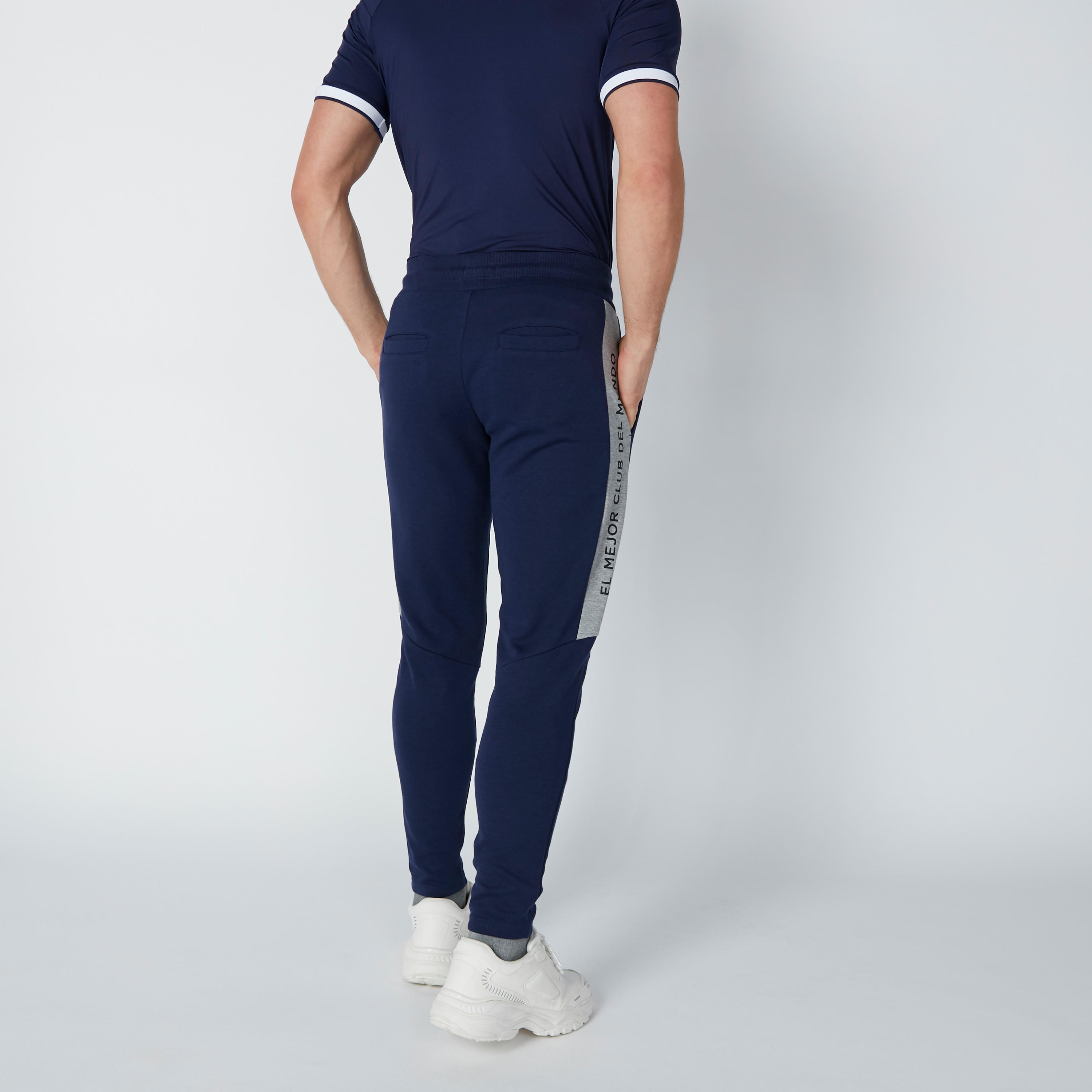 بنطال رياضي برباط وجيوب وطبعات-men-clothing-sportswearandactivewear-bottoms-image-6