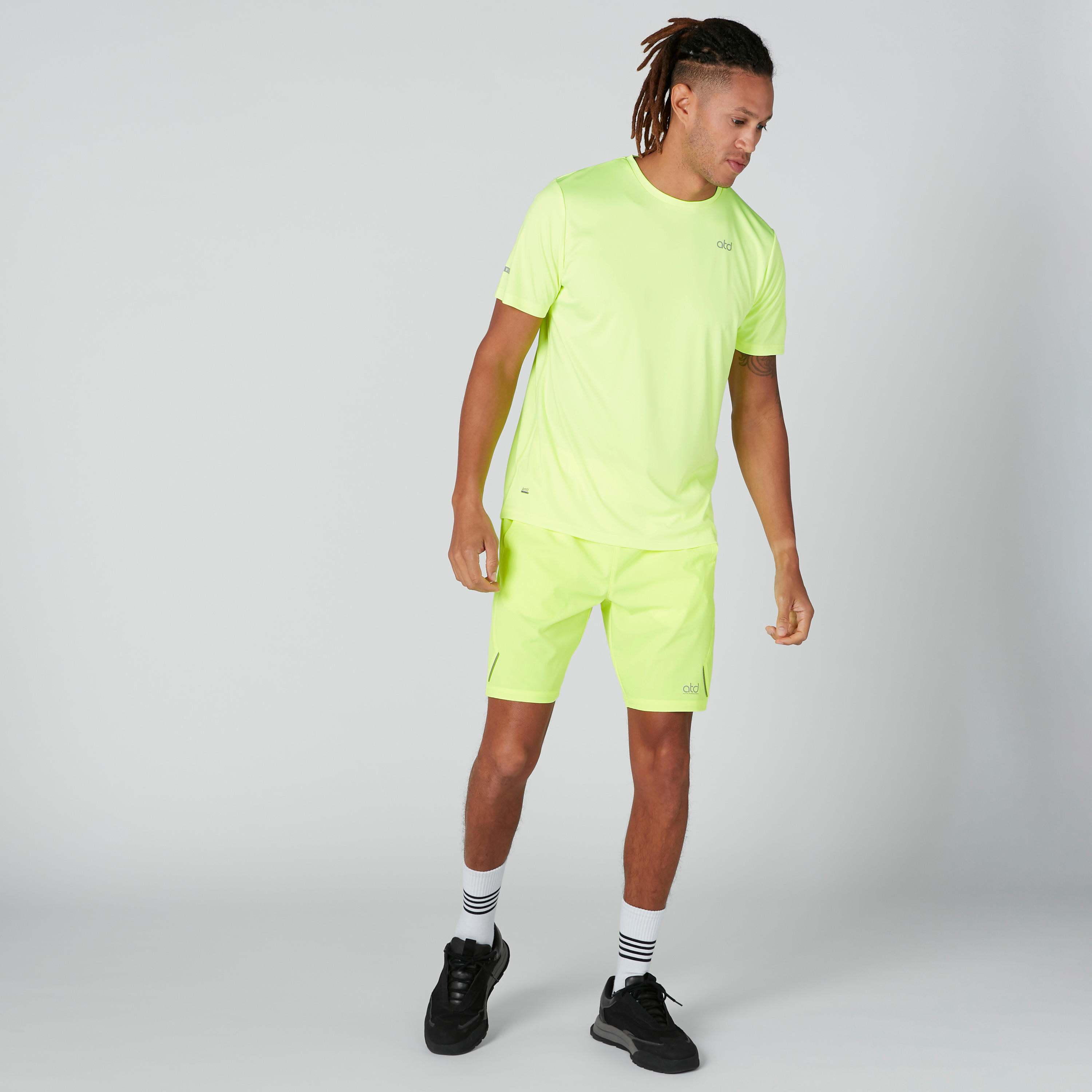 Pocket Detail Shorts with Drawstring-men-clothing-sportswearandactivewear-bottoms-image-1