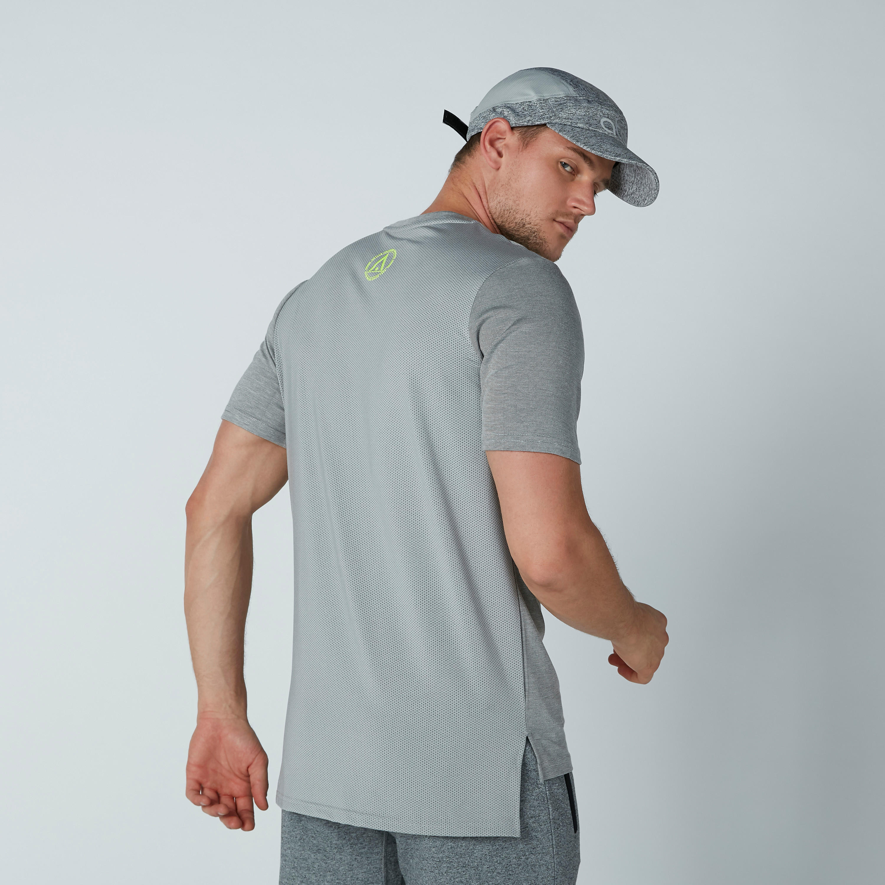 Printed Slim-Fit T-shirt with Short Sleeves and Step Hem-men-clothing-sportswearandactivewear-tshirtsandpolos-image-2