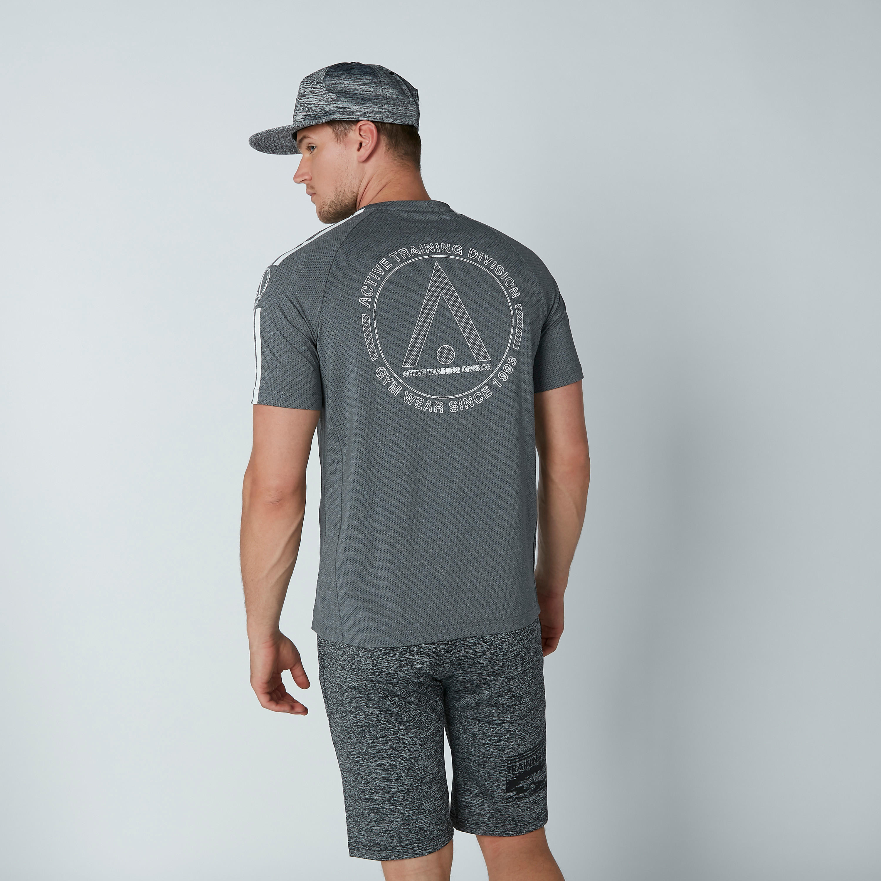 Printed T-shirt with Raglan Sleeves-men-clothing-sportswearandactivewear-tshirtsandpolos-image-4