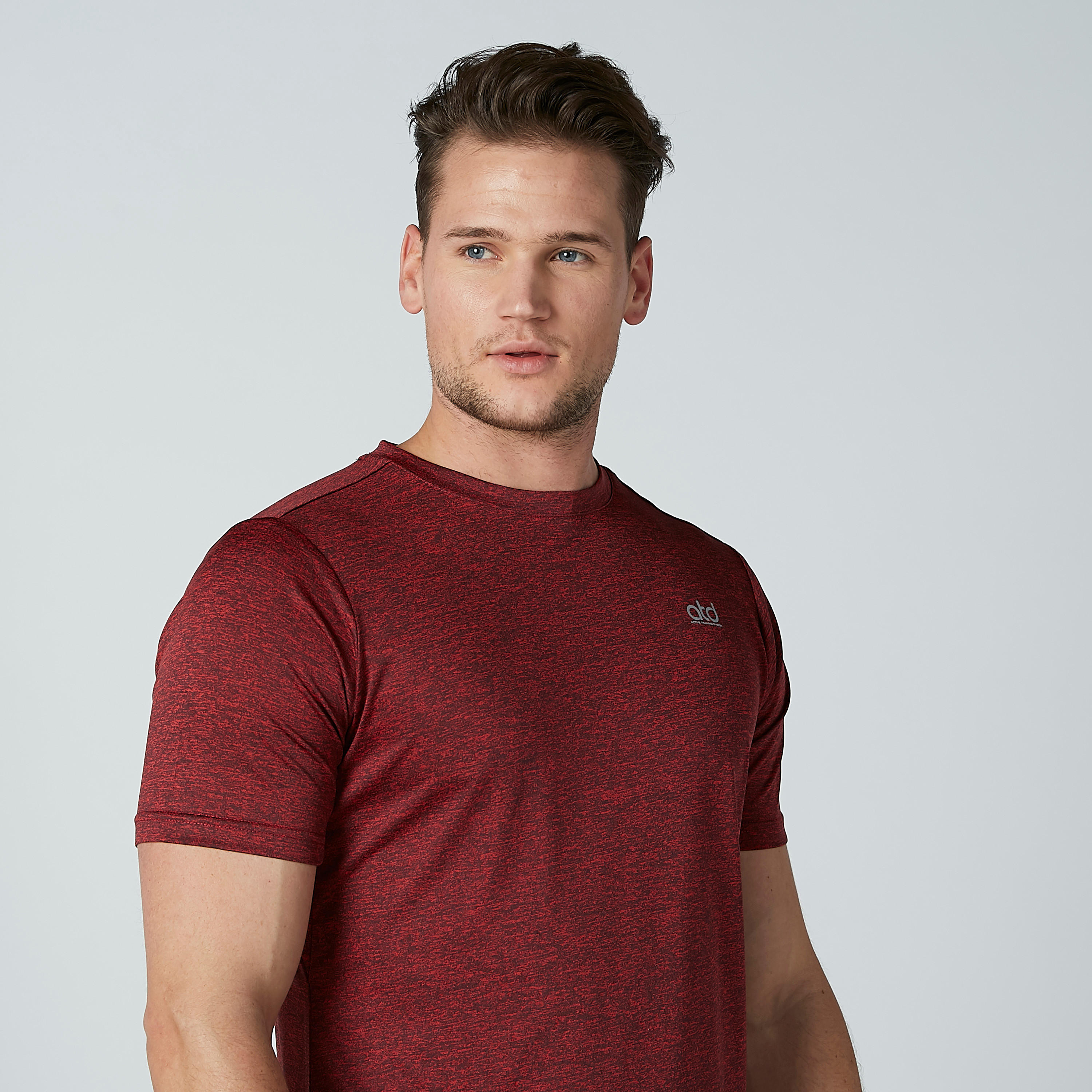 تيشيرت بطبعات وياقة مستديرة وأكمام قصيرة-men-clothing-tshirtsandpolos-tshirts-image-3