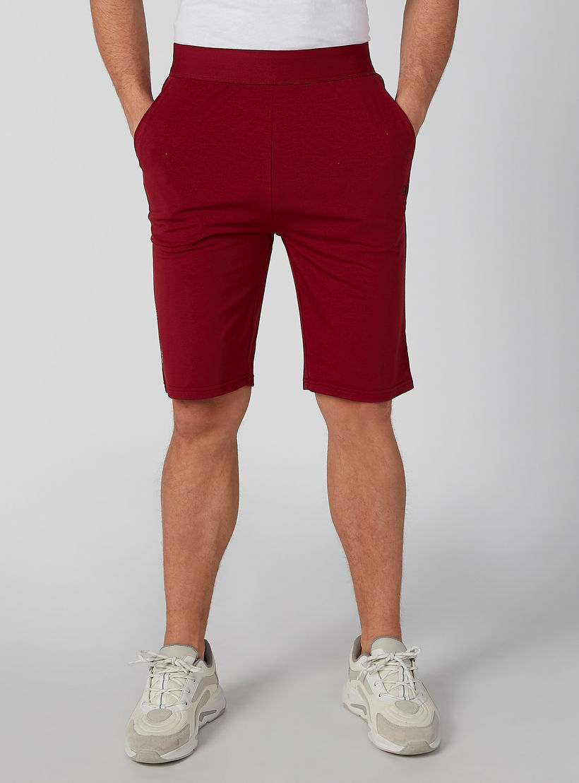شورت سادة بخصر مطاطي وجيوب-men-clothing-bottoms-shorts-image-3