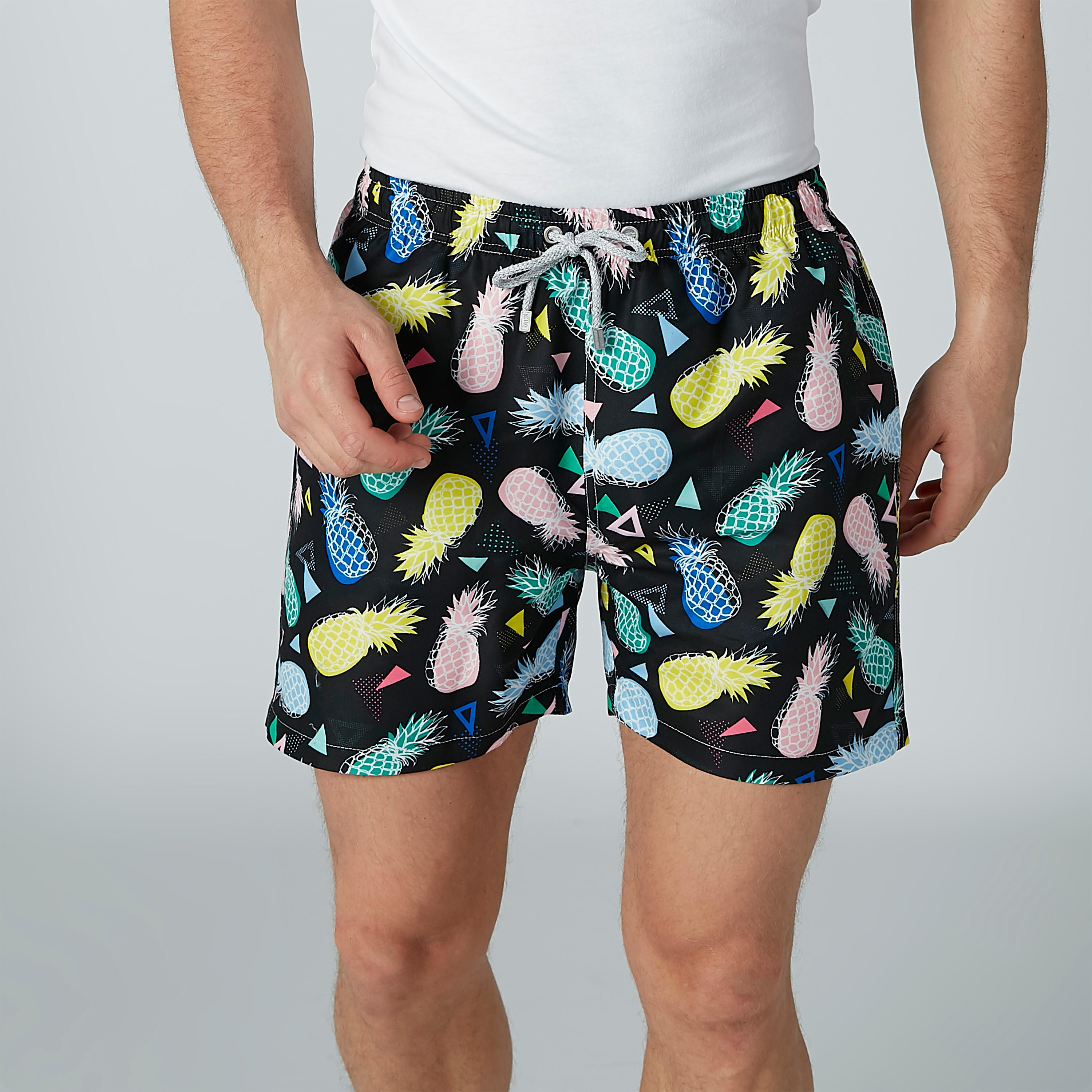 شورت بجيوب وطبعات-men-clothing-bottoms-shorts-image-1