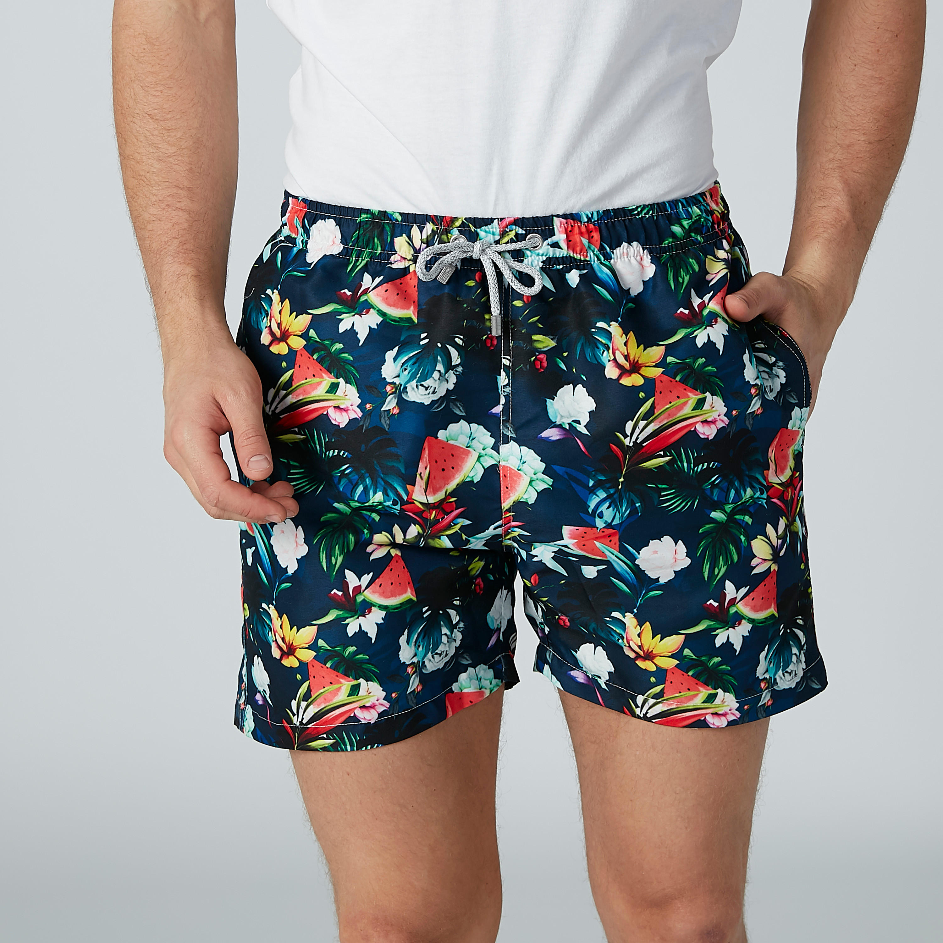 شورت بجيوب ورباط وطبعات-men-clothing-bottoms-shorts-image-2