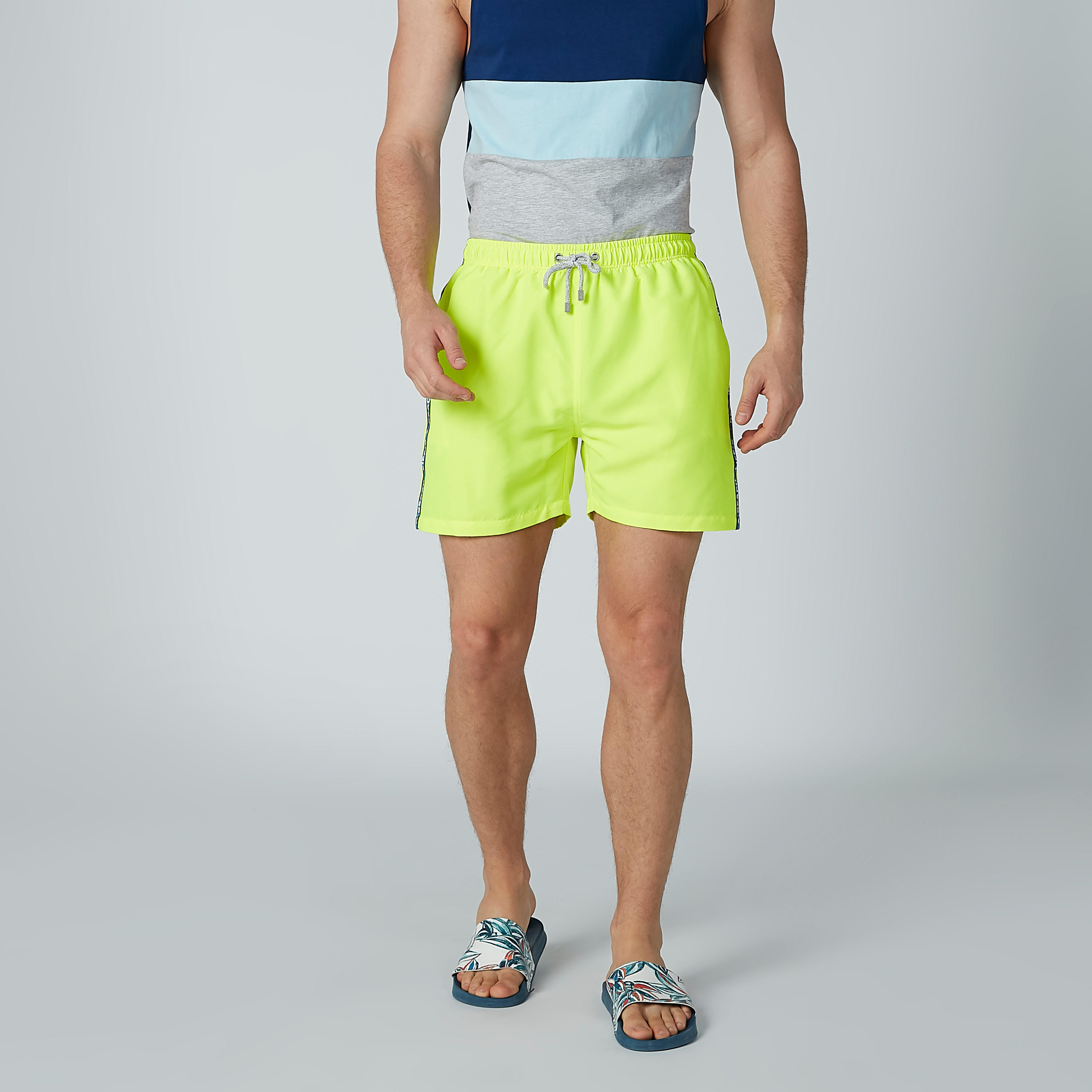 شورت برباط وجيوب وشريطة-men-clothing-sportswearandactivewear-bottoms-image-1