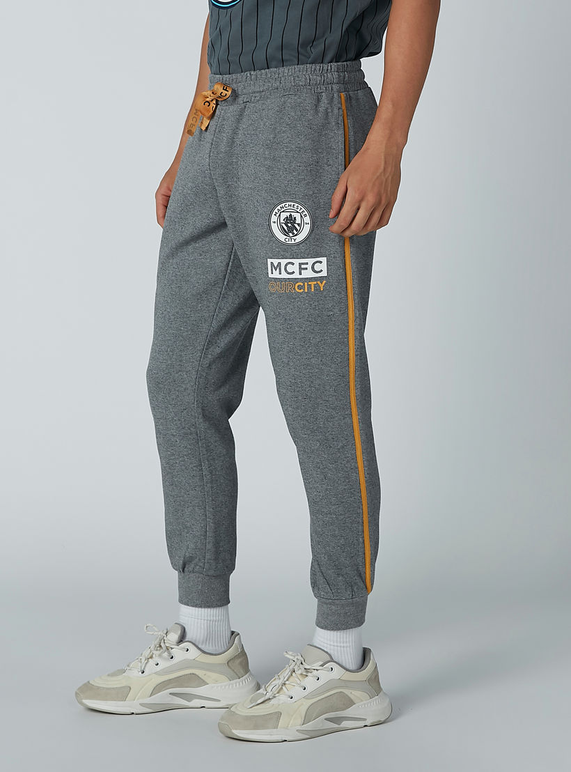 بنطال رياضي بجيوب وشريطة وطبعات-men-clothing-bottoms-joggers-image-3
