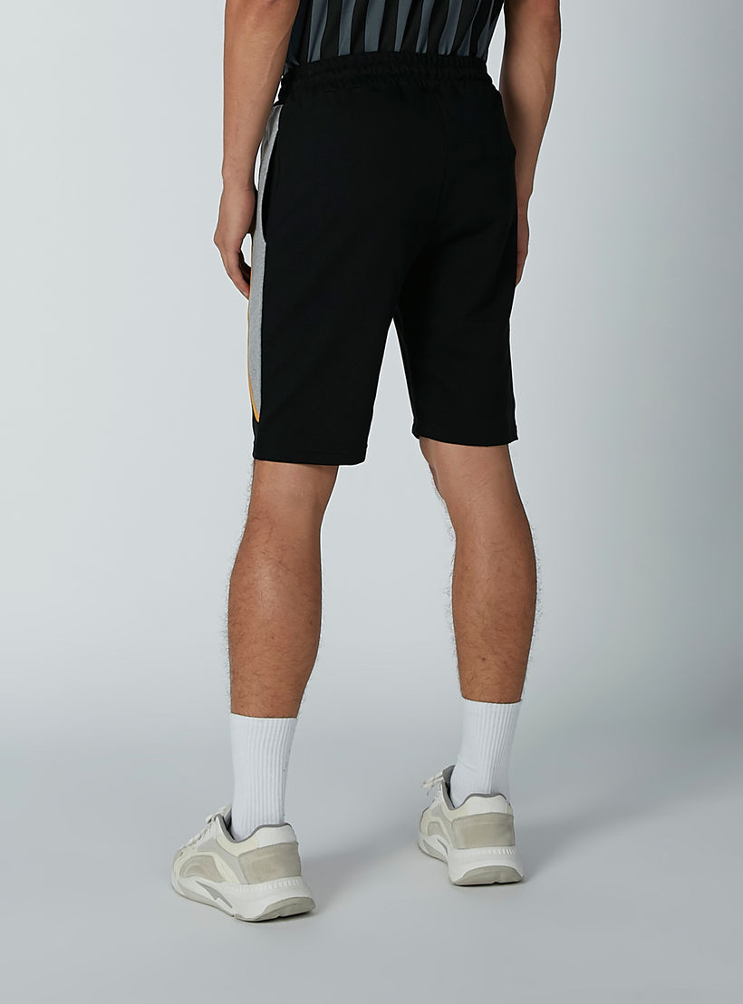 شورت برباط وطبعات-men-clothing-bottoms-shorts-image-1