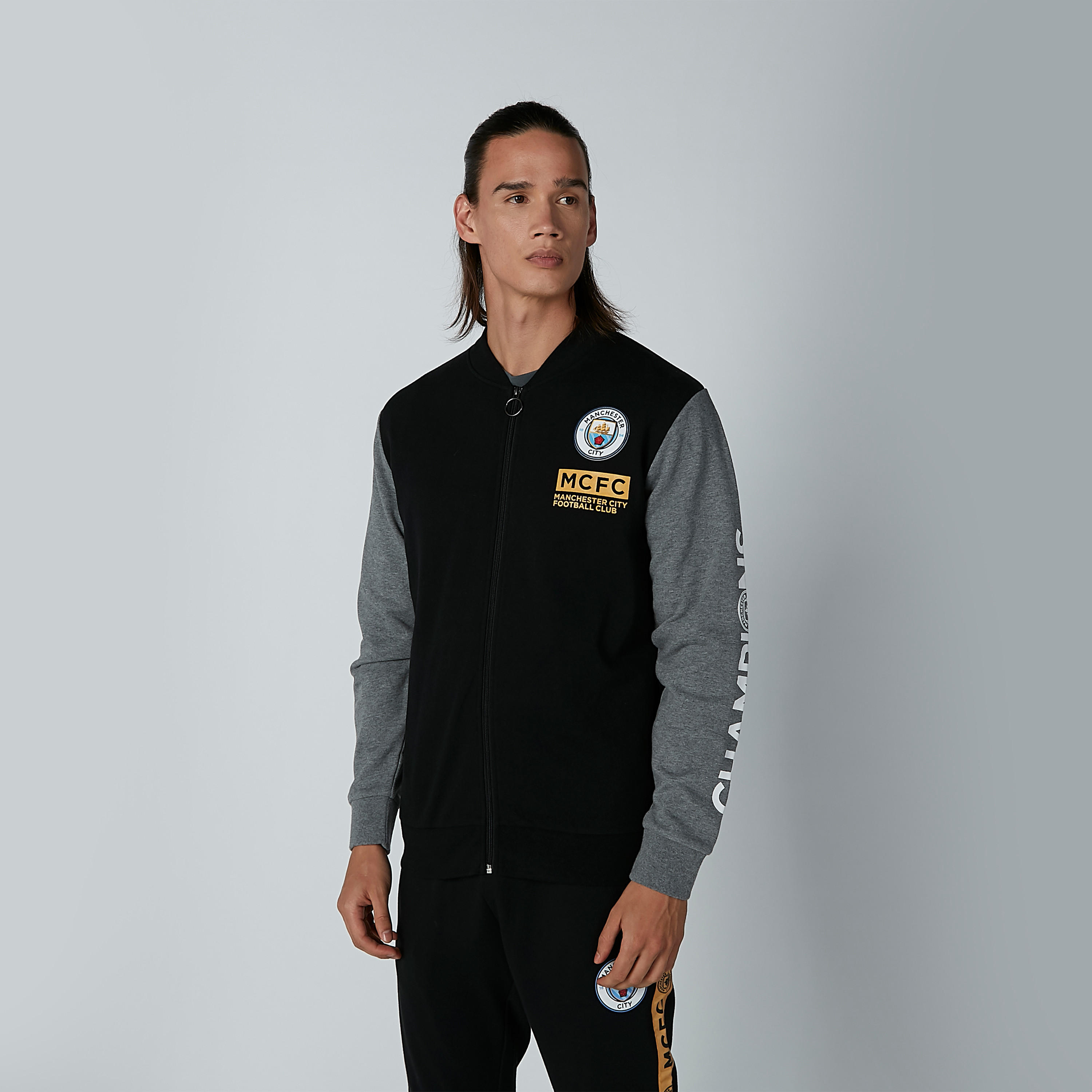 جاكيت منقوش بأكمام طويلة وسحّاب-men-winterwear-hoodiesandsweatshirts-image-4