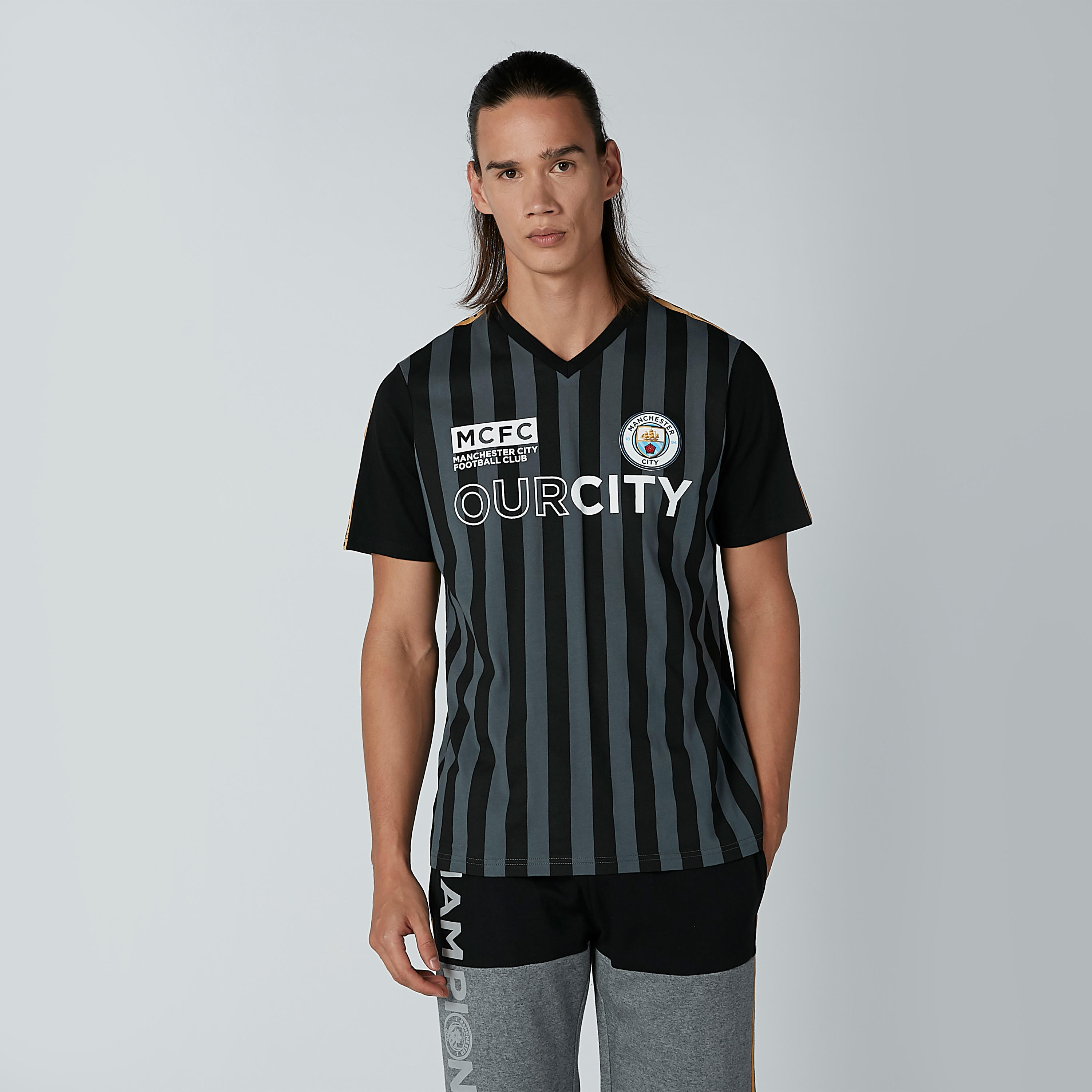 Striped T-shirt with V-neck and Short Sleeves-men-clothing-sportswearandactivewear-tshirtsandpolos-image-2