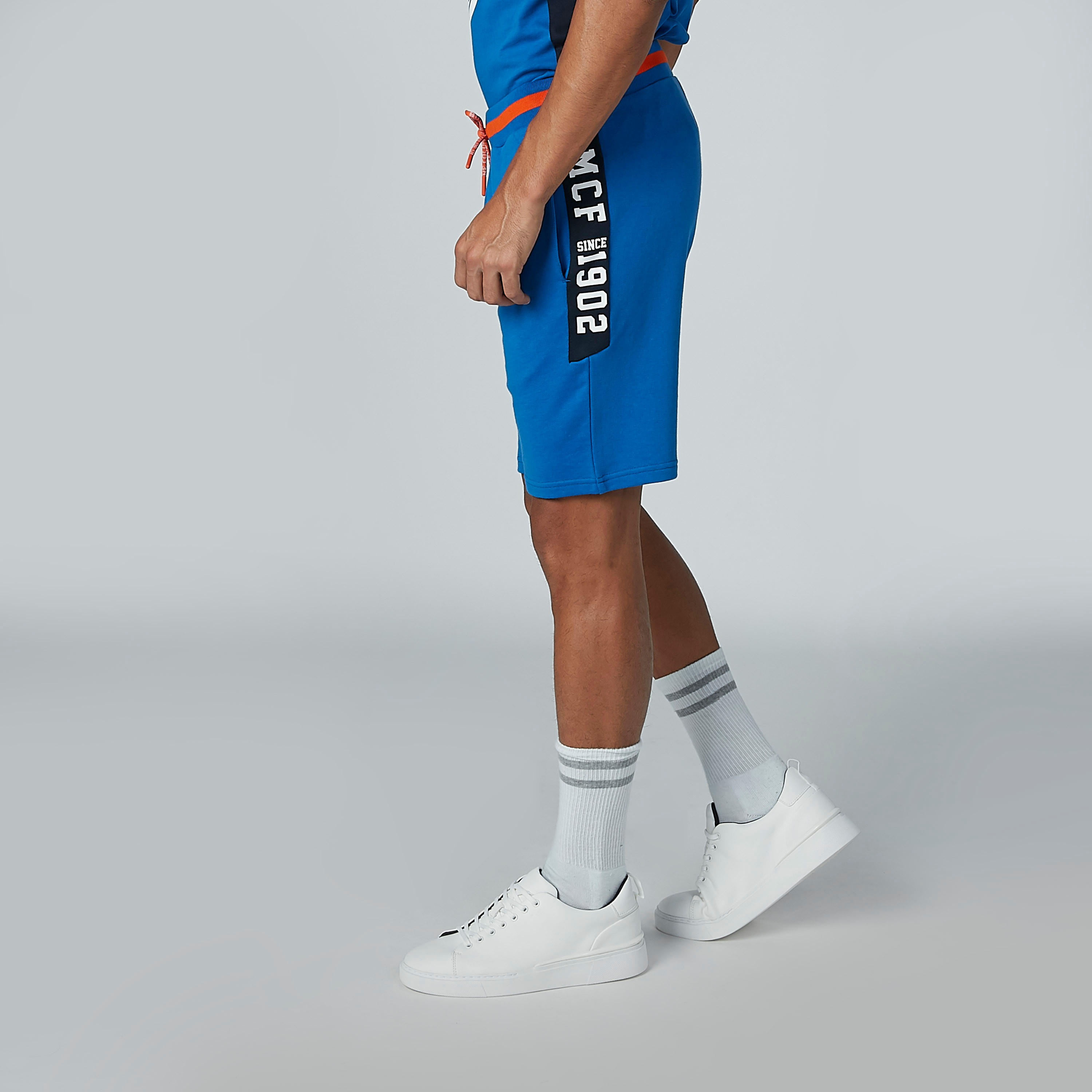 شورت برباط وجيوب وطبعات-men-clothing-sportswearandactivewear-bottoms-image-3