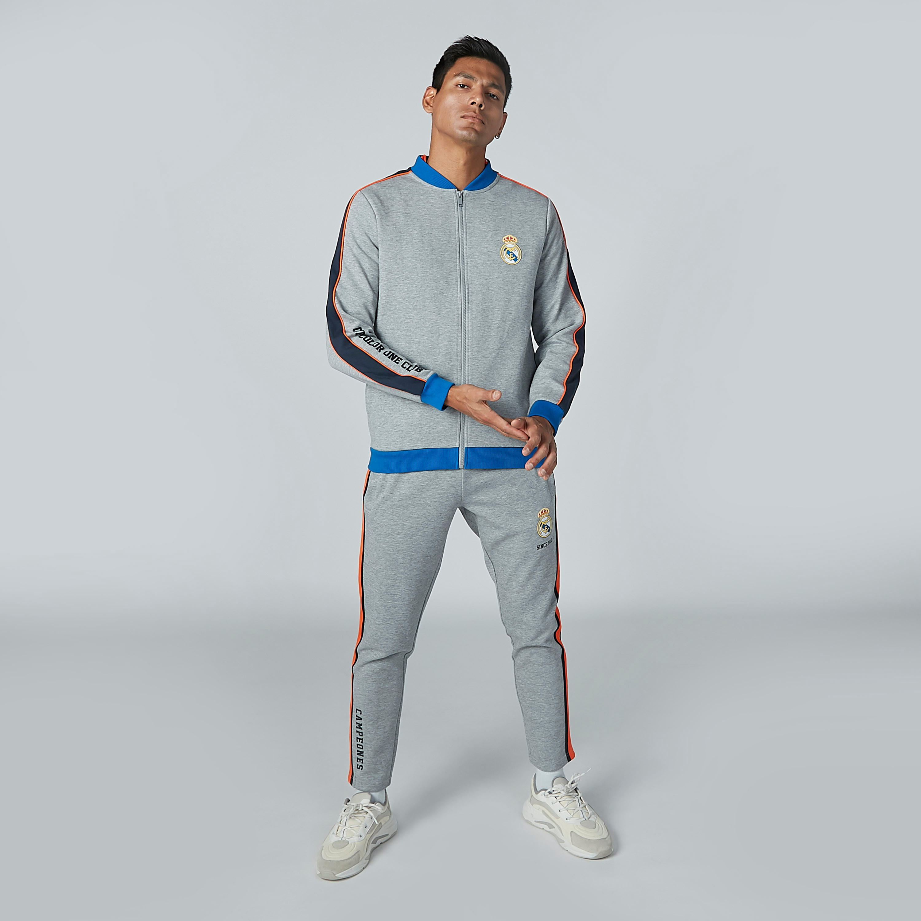 جاكيت بأكمام طويلة وسحّاب إغلاق وطبعات-men-clothing-jacketsandblazers-jackets-image-4