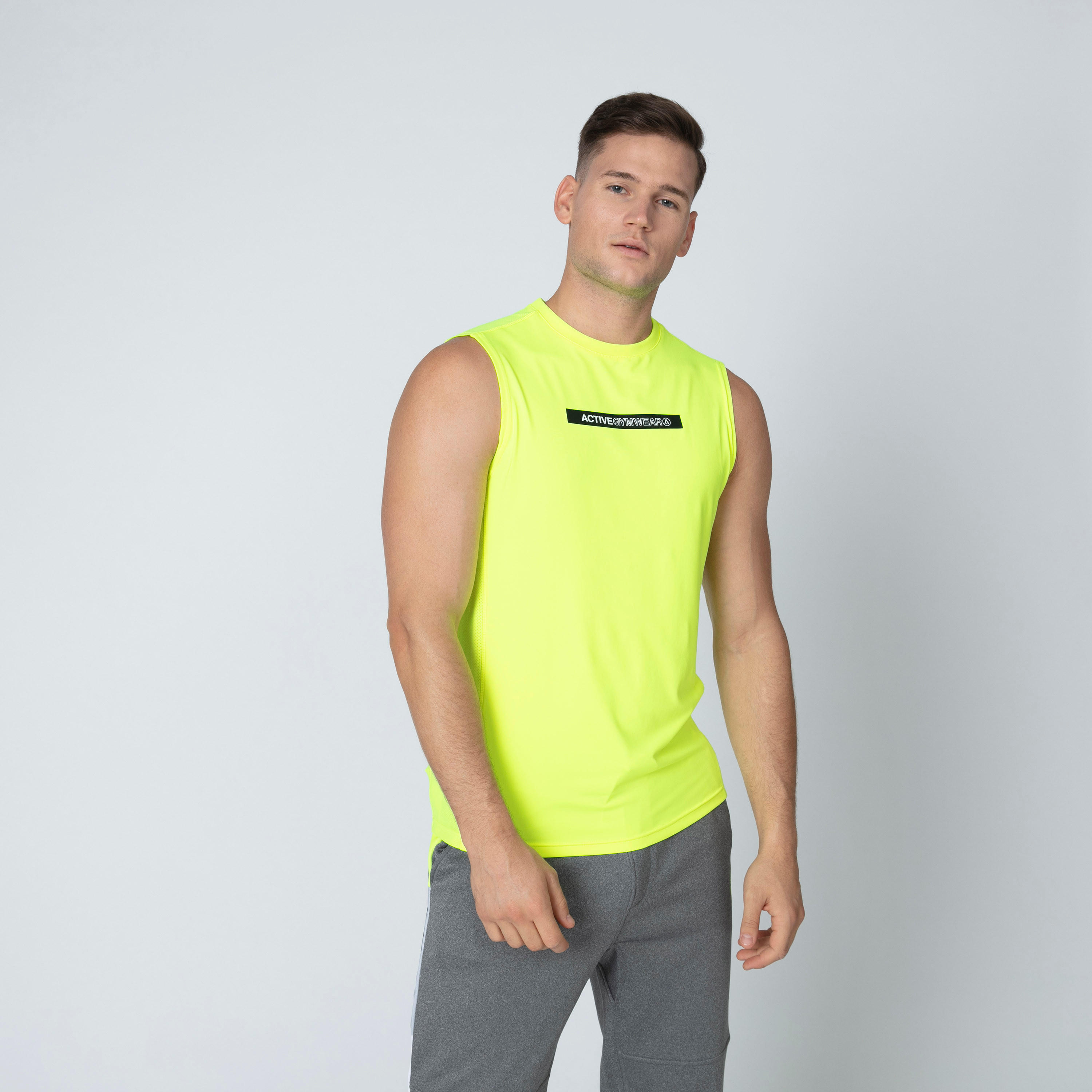 تيشيرت دون أكمام بياقة مستديرة وطبعات-men-clothing-tshirtsandpolos-tshirts-image-4