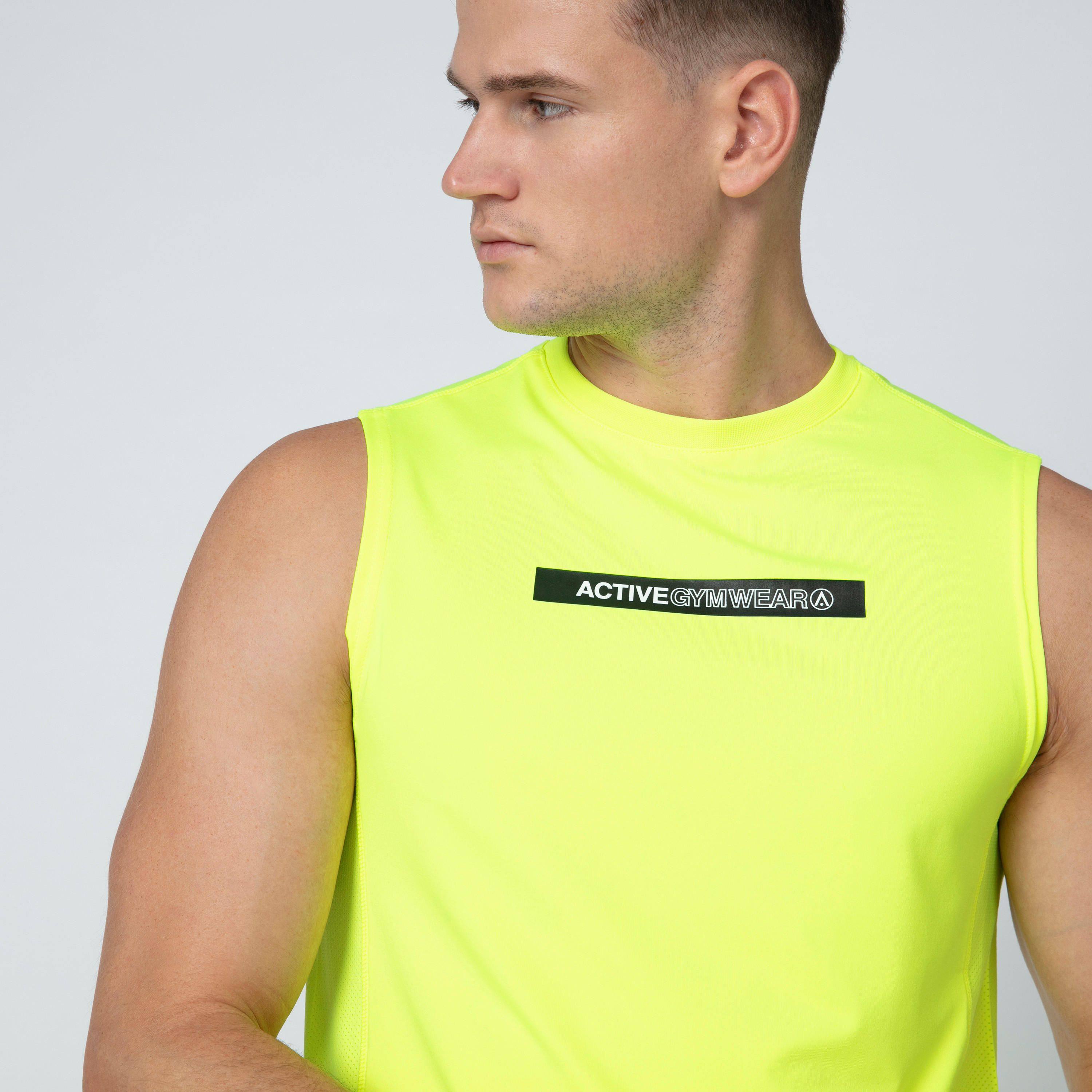 تيشيرت دون أكمام بياقة مستديرة وطبعات-men-clothing-tshirtsandpolos-tshirts-image-2