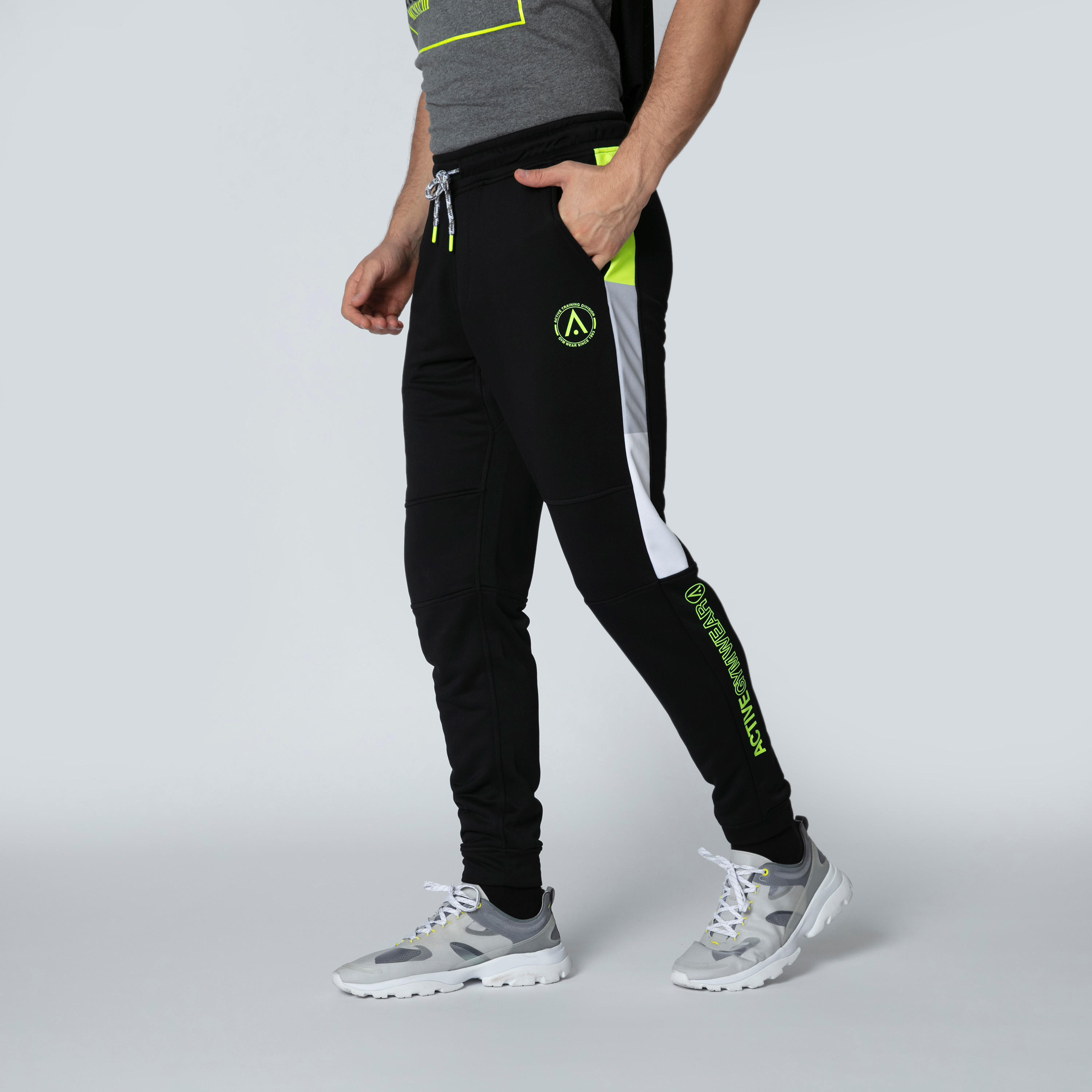 بنطال رياضي طويل برباط وجيوب وطبعات-men-clothing-bottoms-trousersandchinos-trousers-image-2