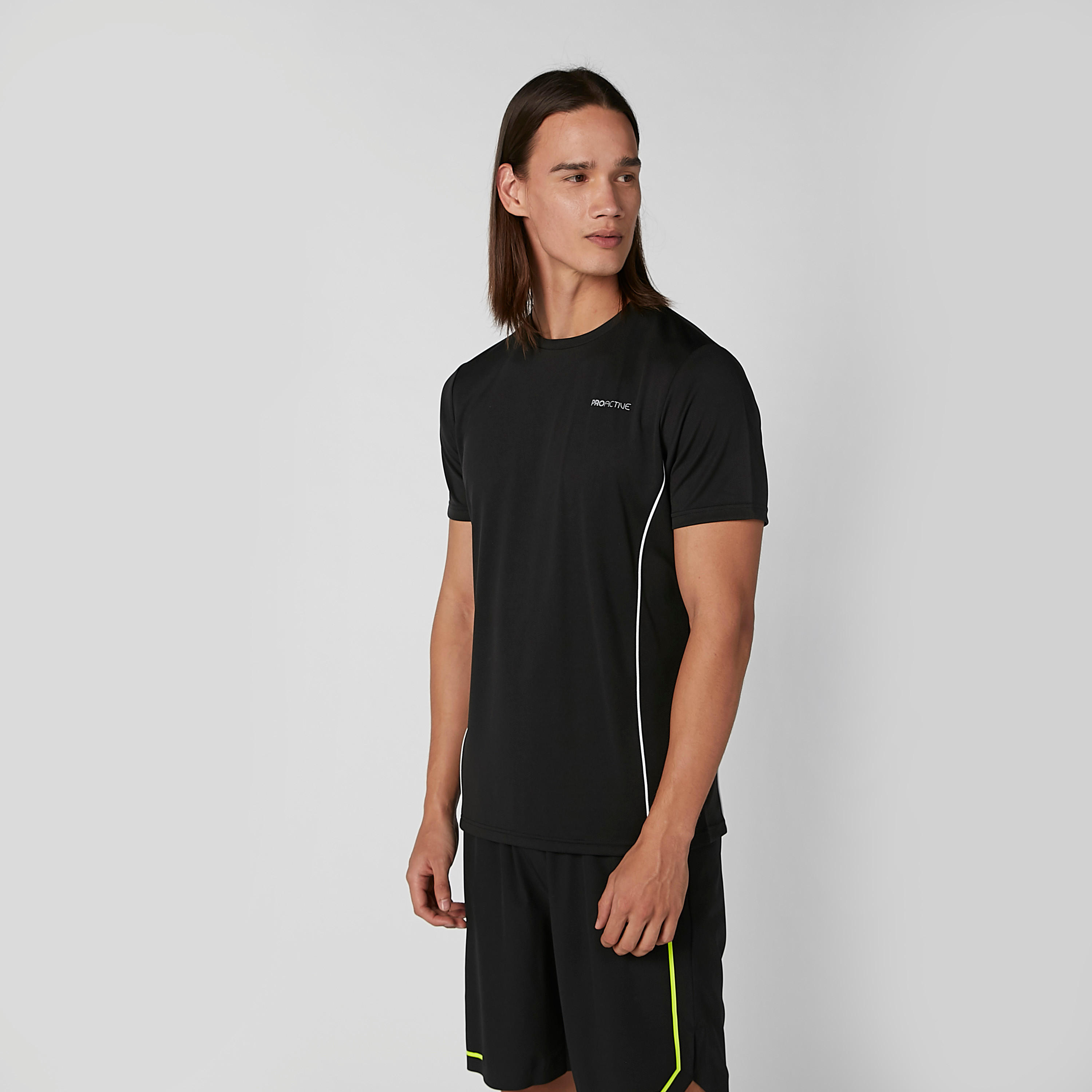 تيشيرت بياقة ضيقة وأكمام قصيرة وطبعات-men-clothing-sportswearandactivewear-tshirtsandpolos-image-5