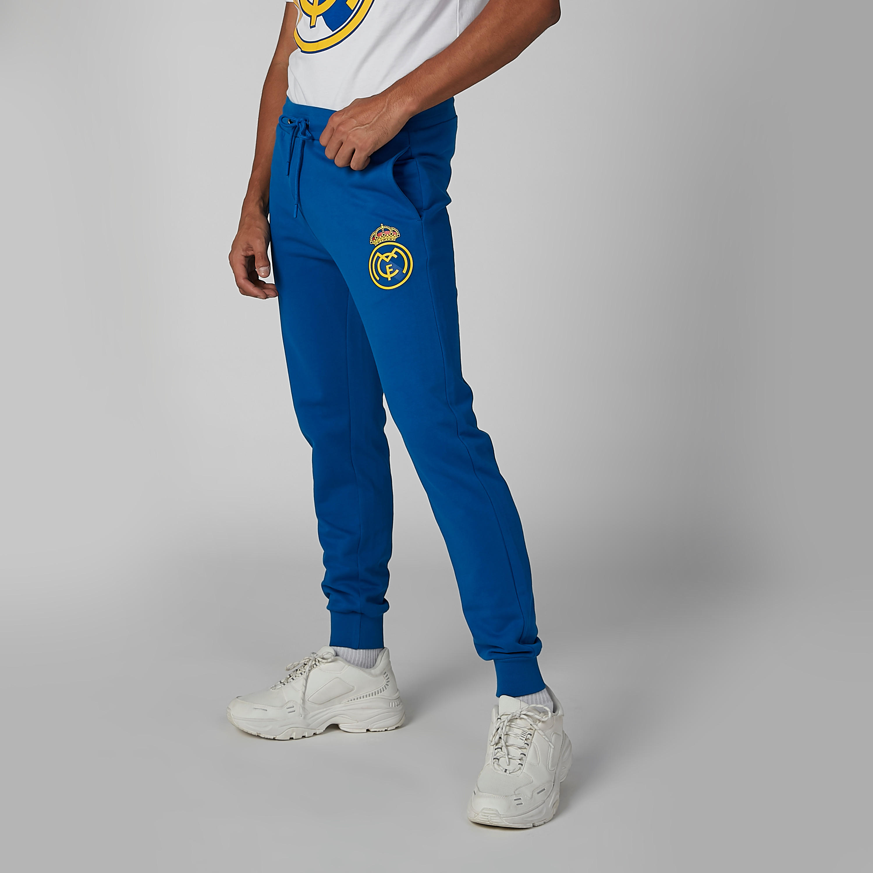 بنطال رياضي برباط وجيوب وطبعات-men-clothing-sportswearandactivewear-bottoms-image-3