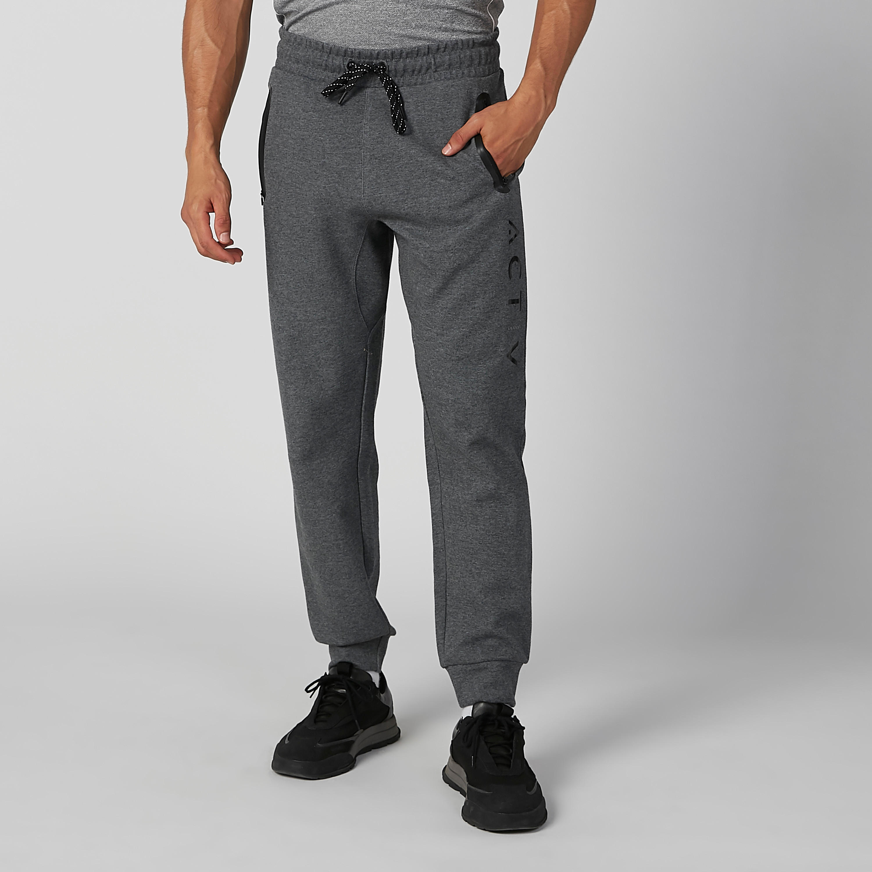 بنطلون رياضي برباط وجيوب وطبعات-men-clothing-sportswearandactivewear-bottoms-image-1